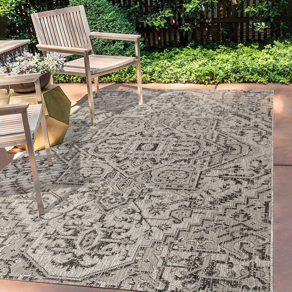 Jonathan Y Smb105D-4 Estrella Bohemian Medallion Textured Weave Black/Gray 4 Ft. X 6 Ft. Indoor/Outdoor Area Rug Coastal, Traditional, Transitional, Perfect For Backyard, Patio, Porch