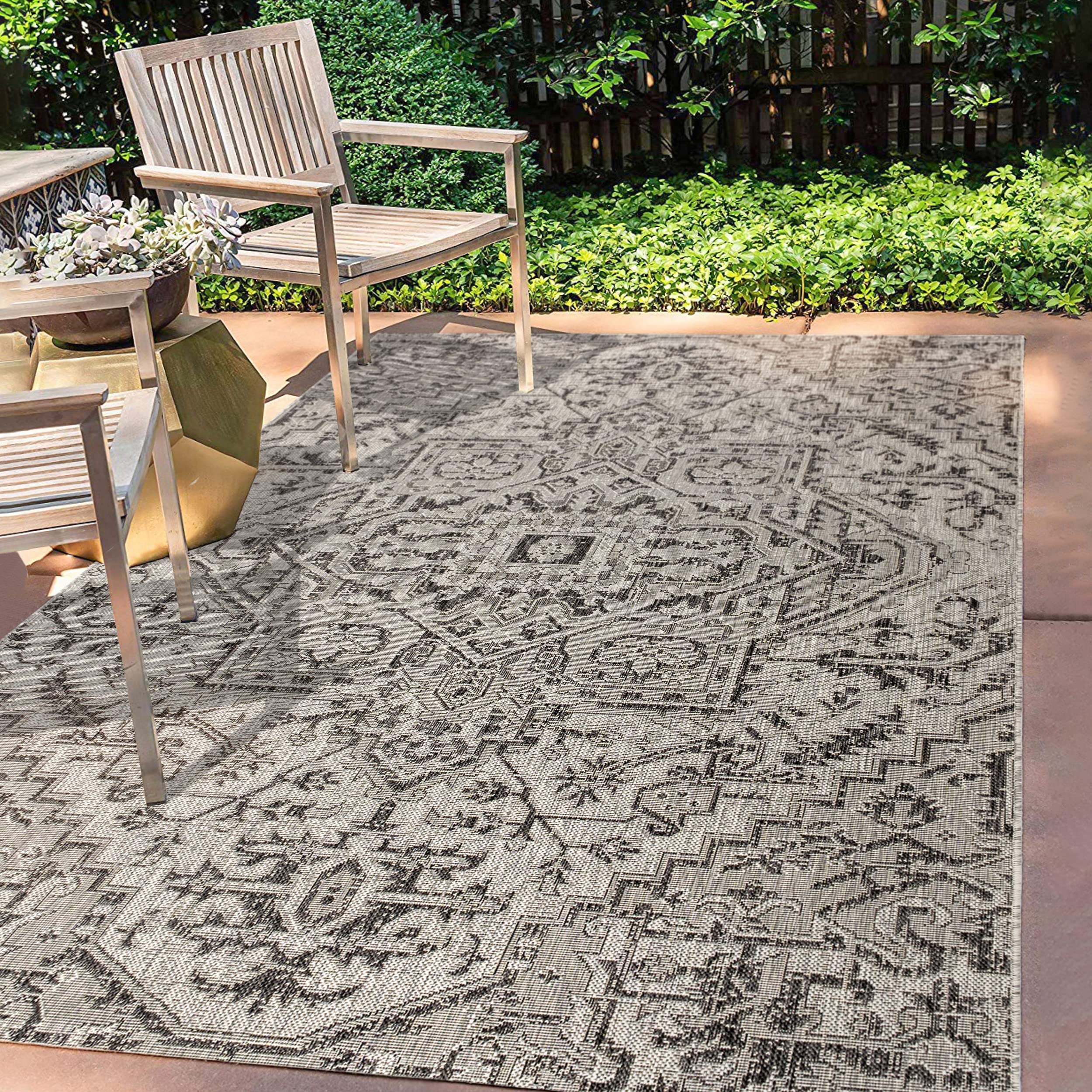 Jonathan Y Estrella Bohemian Medallion Textured Weave Indoor/Outdoor Black/Gray 5 Ft. X 8 Ft. Area-Rug, Coastal,Easy-Cleaning,Hi
