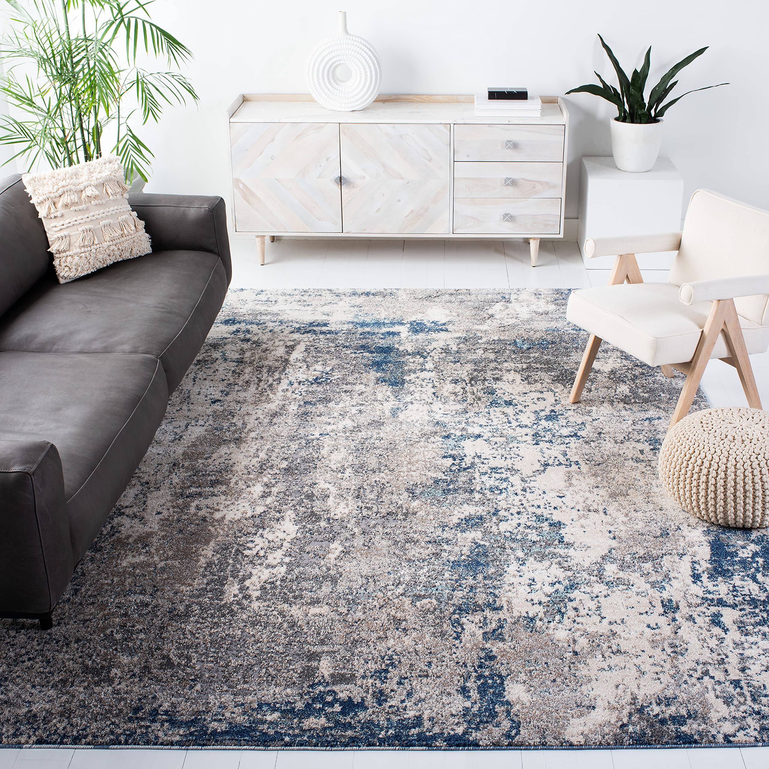 SAFAVIEH Aston Collection Area Rug - 6 x 9, Grey & Navy, Modern Abstract Design, Non-Shedding & Easy Care, Ideal for High Traf