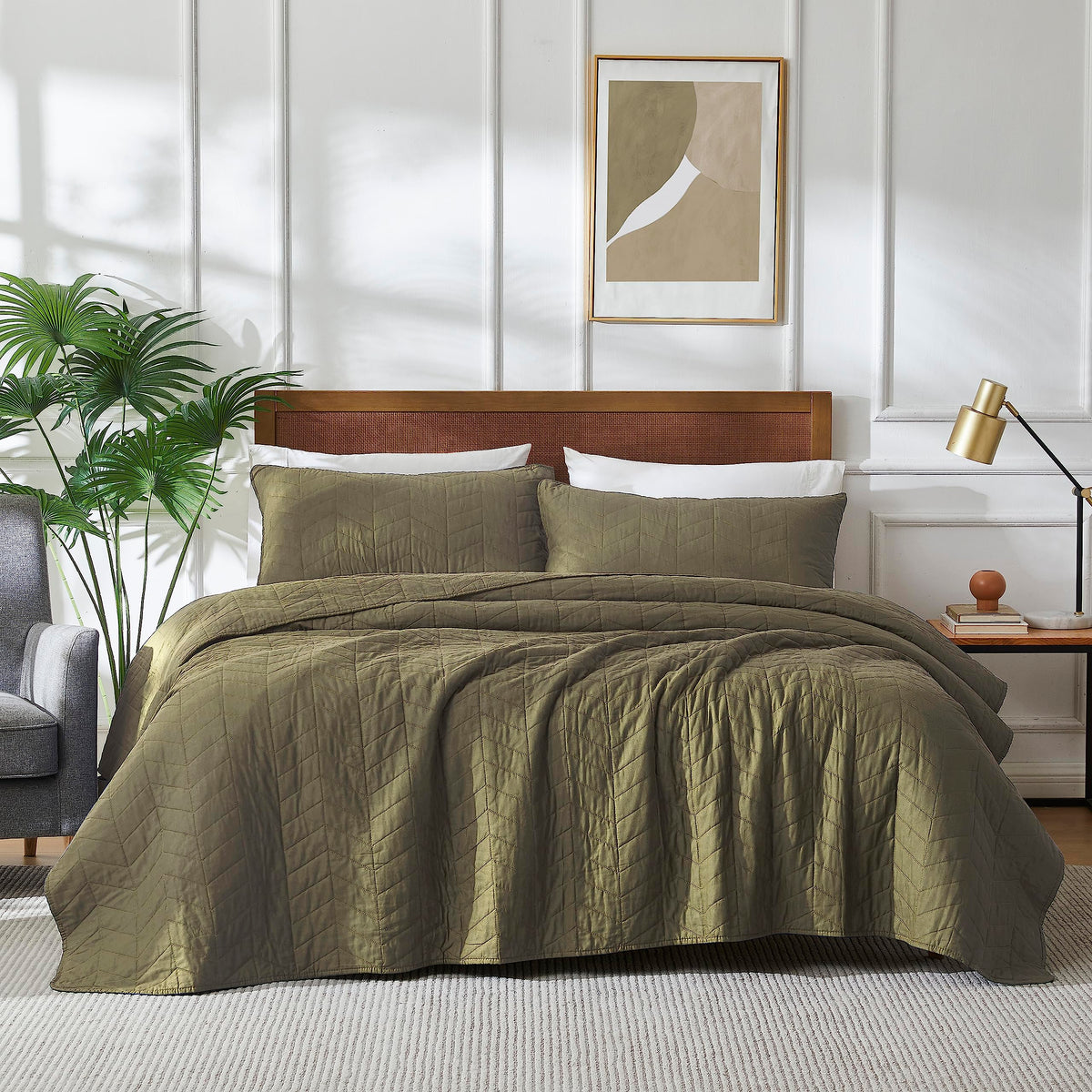 Palassio Green 100% Cotton Quilt California Cal King Size Bedding Sets With Pillow Shams, Olive Oversized Lightweight Bedspread