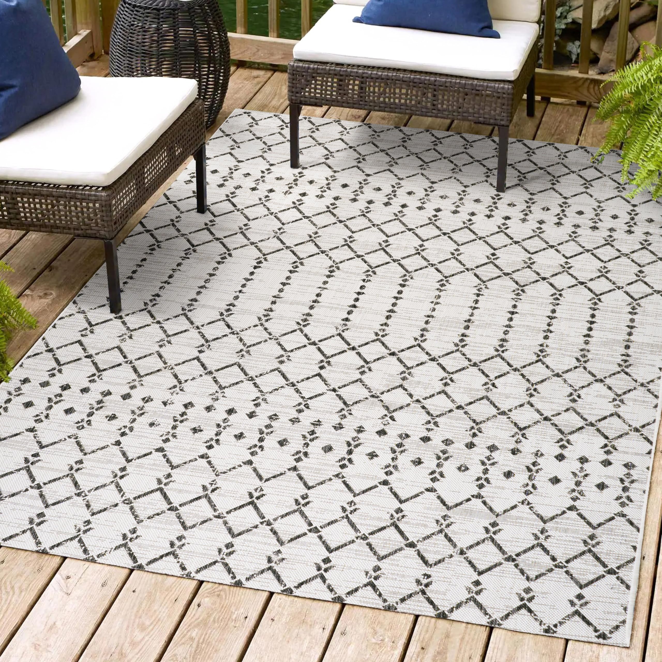 Jonathan Y Smb108I-5 Ourika Moroccan Geometric Textured Weave Indoor Outdoor Area Rug, Coastal, Traditional, Transitional Easy Cleaning,Bedroom,Kitchen,Backyard,Patio,Non Shedding, Cream/Black, 5 X 8
