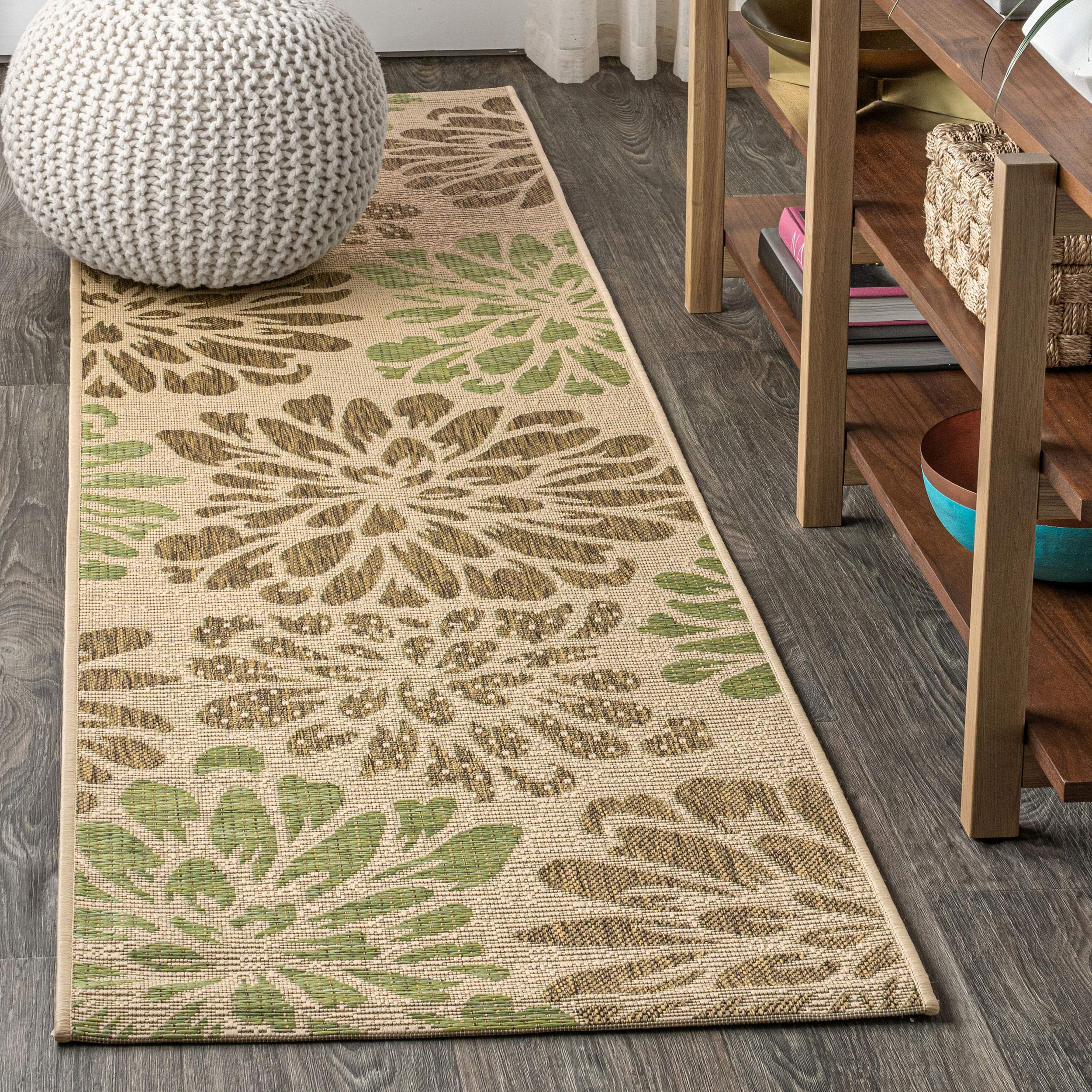 Jonathan Y Smb110A-5Sq Zinnia Modern Floral Textured Weave Indoor Outdoor Area Rug Bohemian Coastal Easy Cleaning Bedroom Kitchen Backyard Patio Non Shedding, 5' Square, Sage/Brown