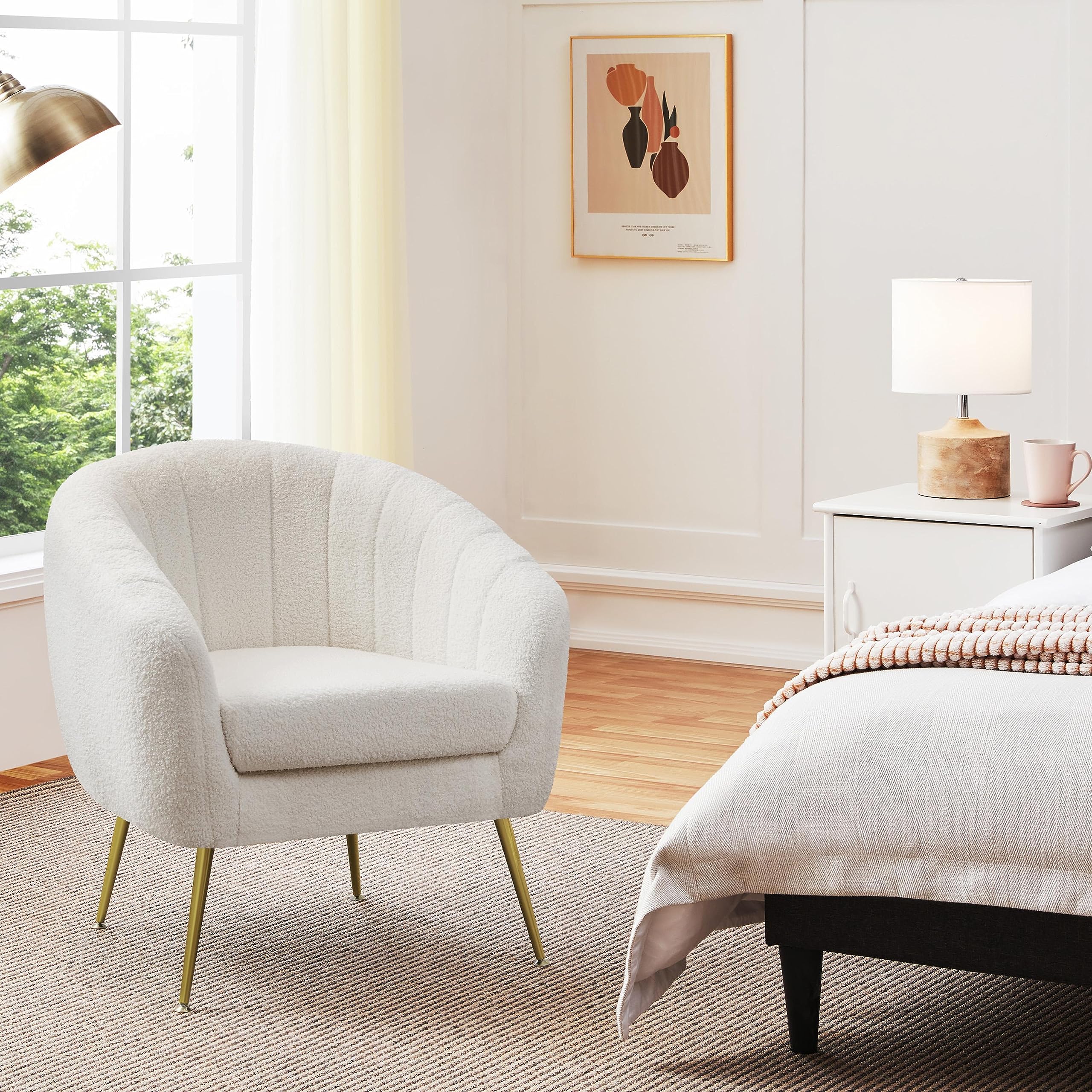 Yaheetech Sherpa Fabric Accent Chair, Modern Cozy Vanity Chair with Gold Metal Legs, Boucle Fabric Armchair with Removable Seat 