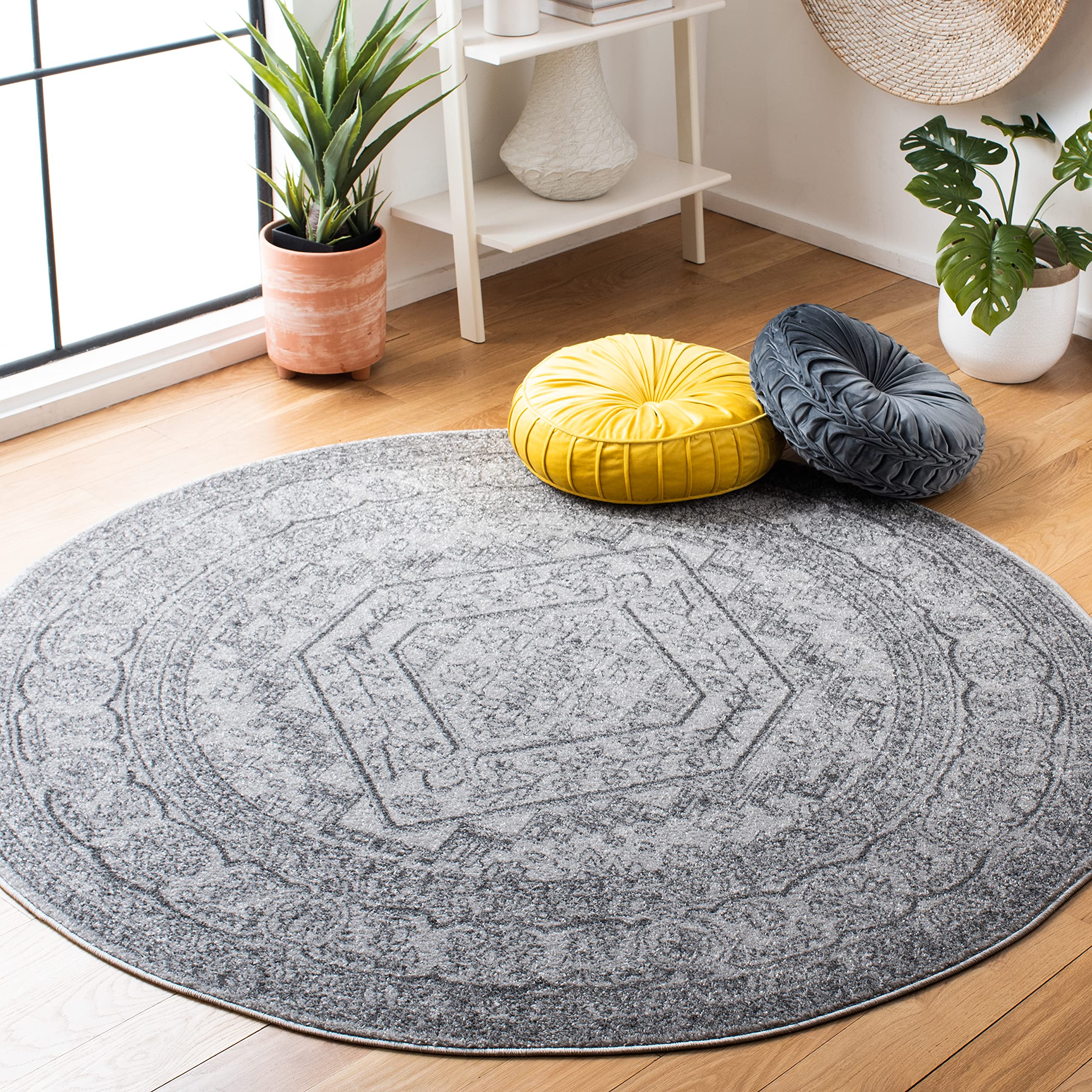Safavieh Adirondack Collection Area Rug - 4 Round, Light Grey & Dark Grey, Oriental Medallion Design, Non-Shedding & Easy Care,