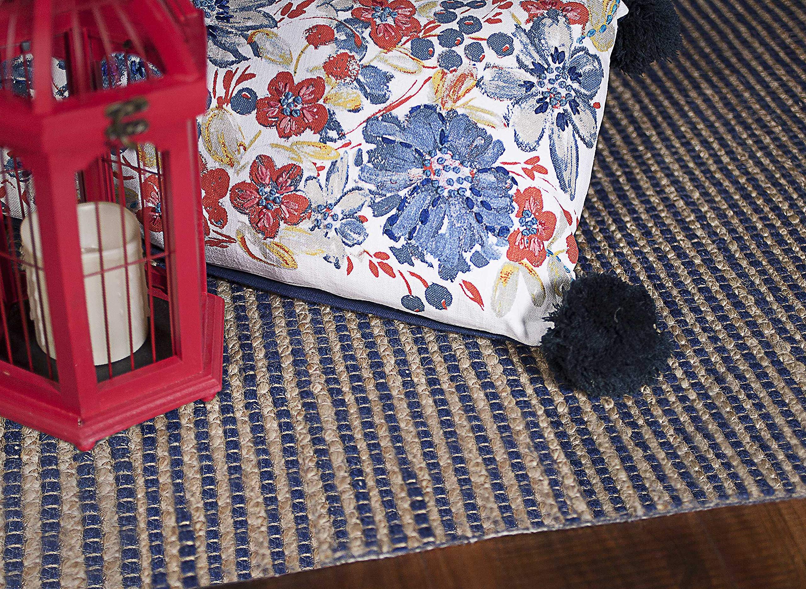 HomeRoots Decor 60' X 84' X 0.'5' Blue Wool/Jute Rug