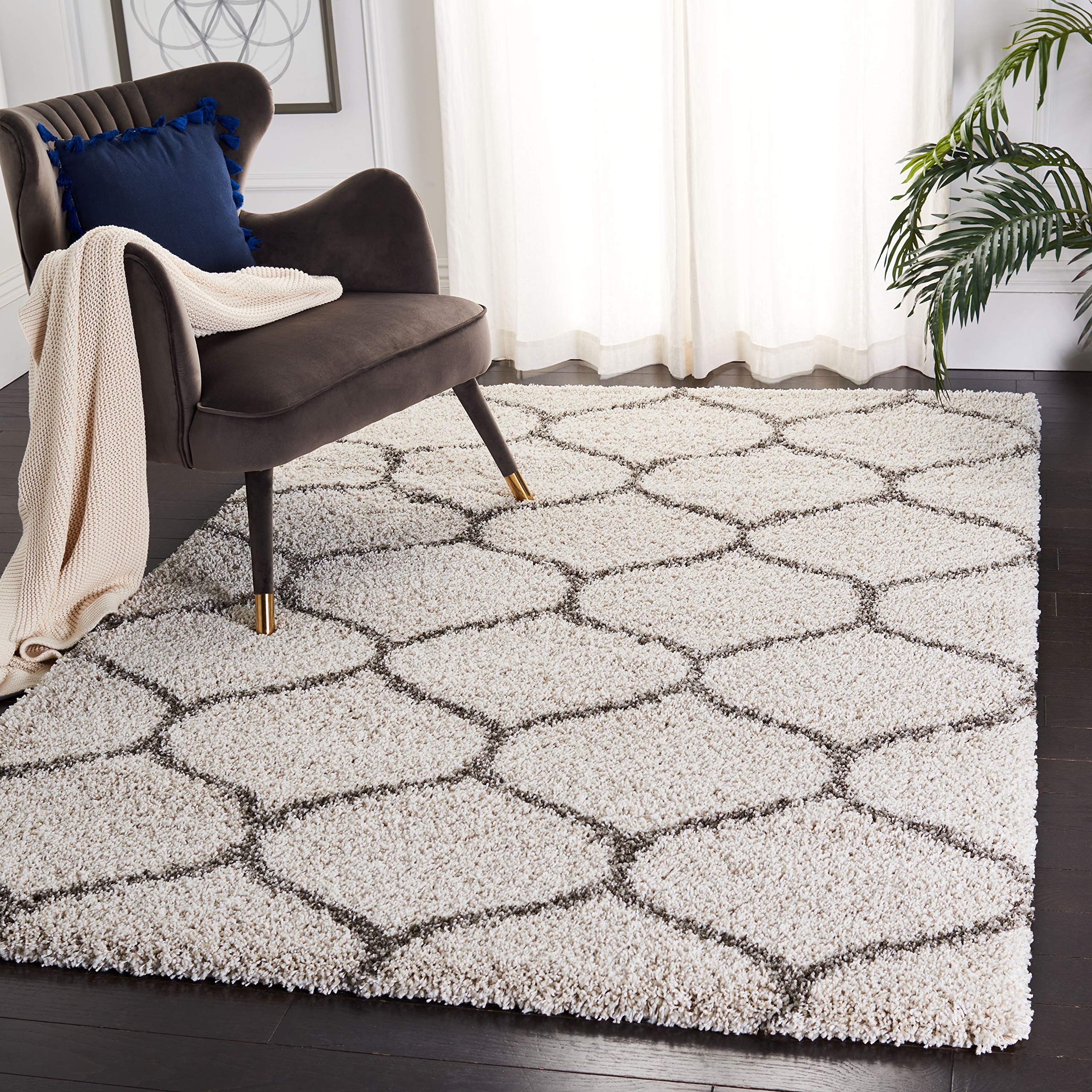 SAFAVIEH Hudson Shag Collection Area Rug - 8 x 10, Ivory & Grey, Moroccan Ogee Trellis Design, Non-Shedding & Easy Care, 2-inc
