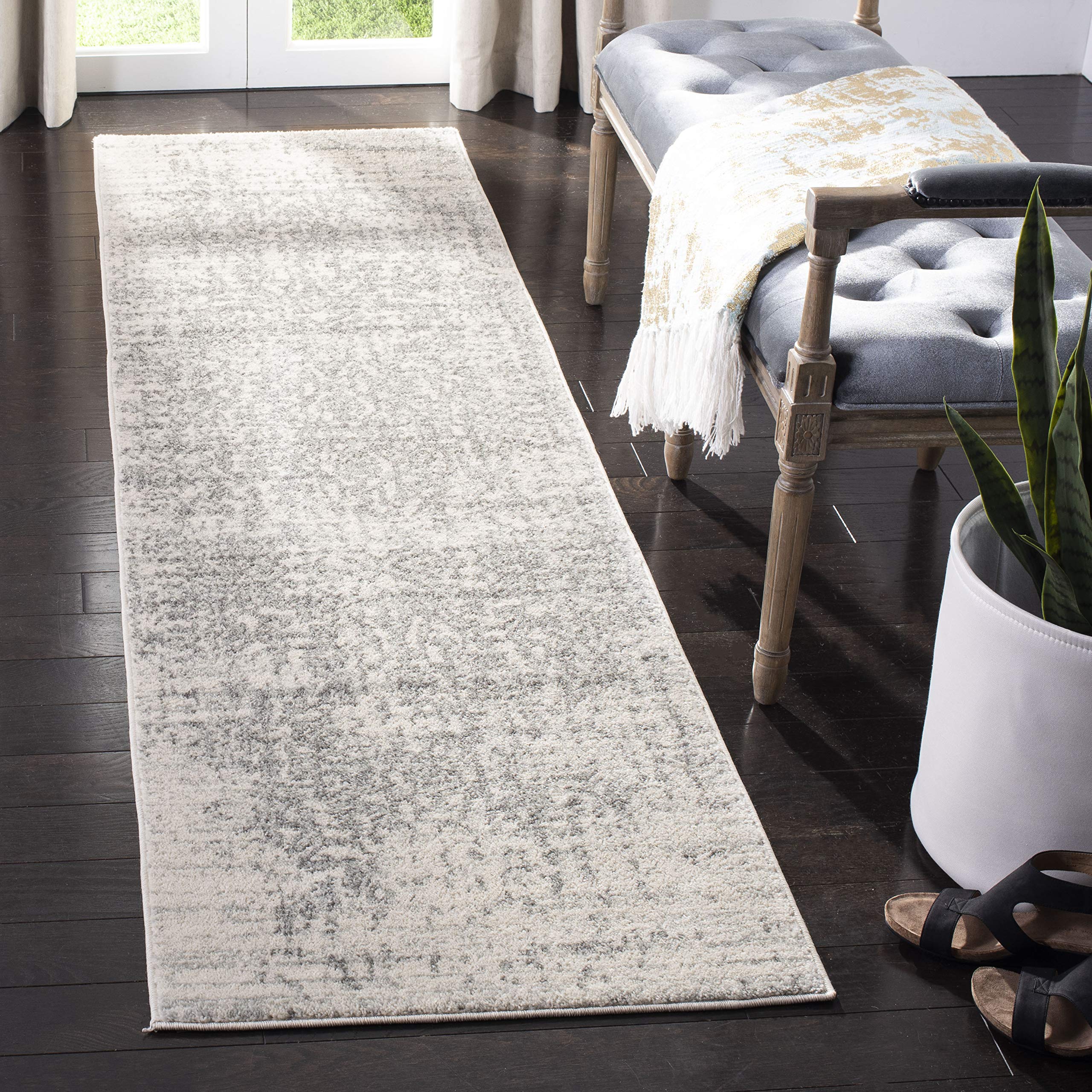 SAFAVIEH Madison Collection Runner Rug - 23 x 18, Silver & Ivory, Snowflake Medallion Distressed Design, Non-Shedding & Easy C
