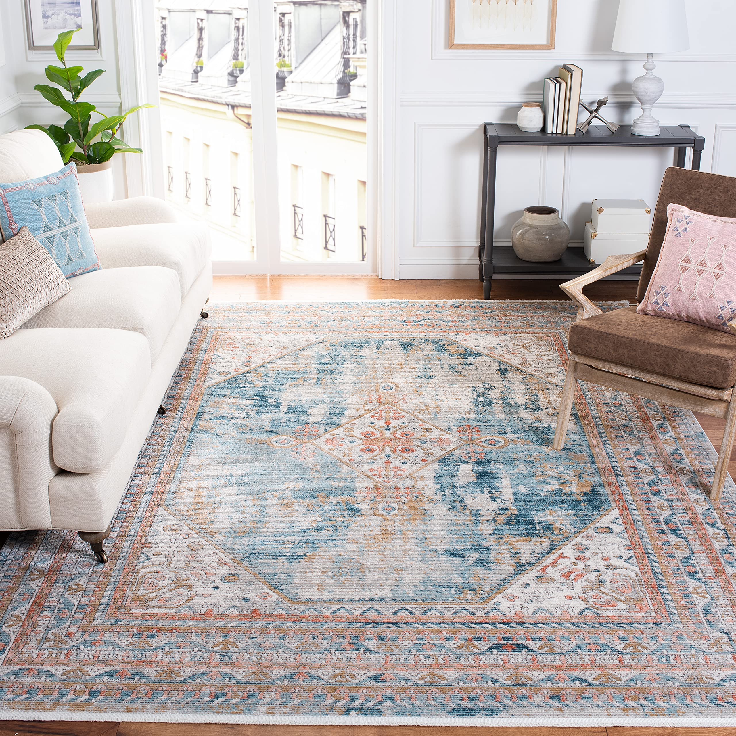 SAFAVIEH Shivan Collection 67 Square Blue/Grey SHV725M Medallion Distressed Non-Shedding Living Room Bedroom Dining Home Office