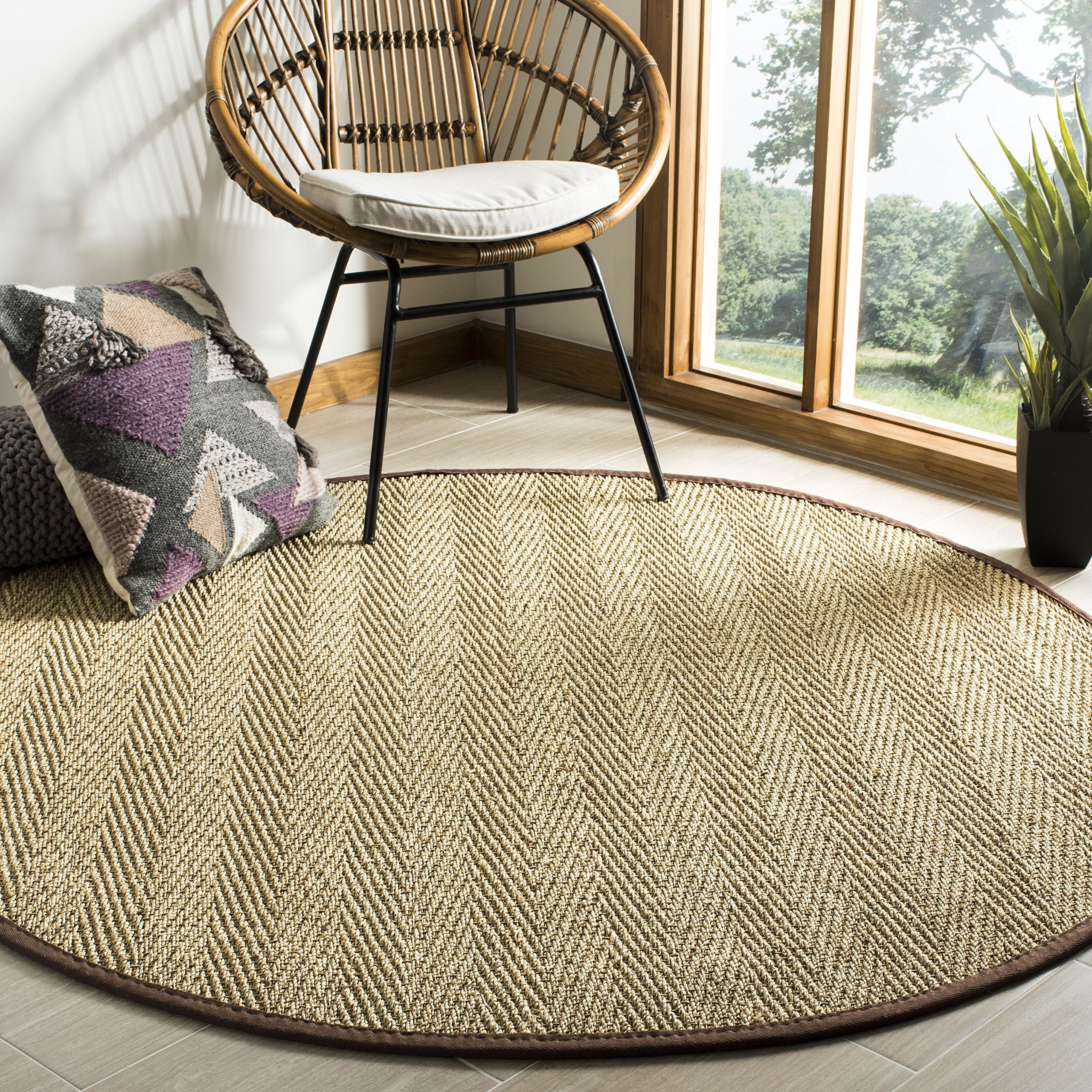 SAFAVIEH Natural Fiber Collection 6 Round Dark Brown NF115K Border Herringbone Seagrass Area Rug