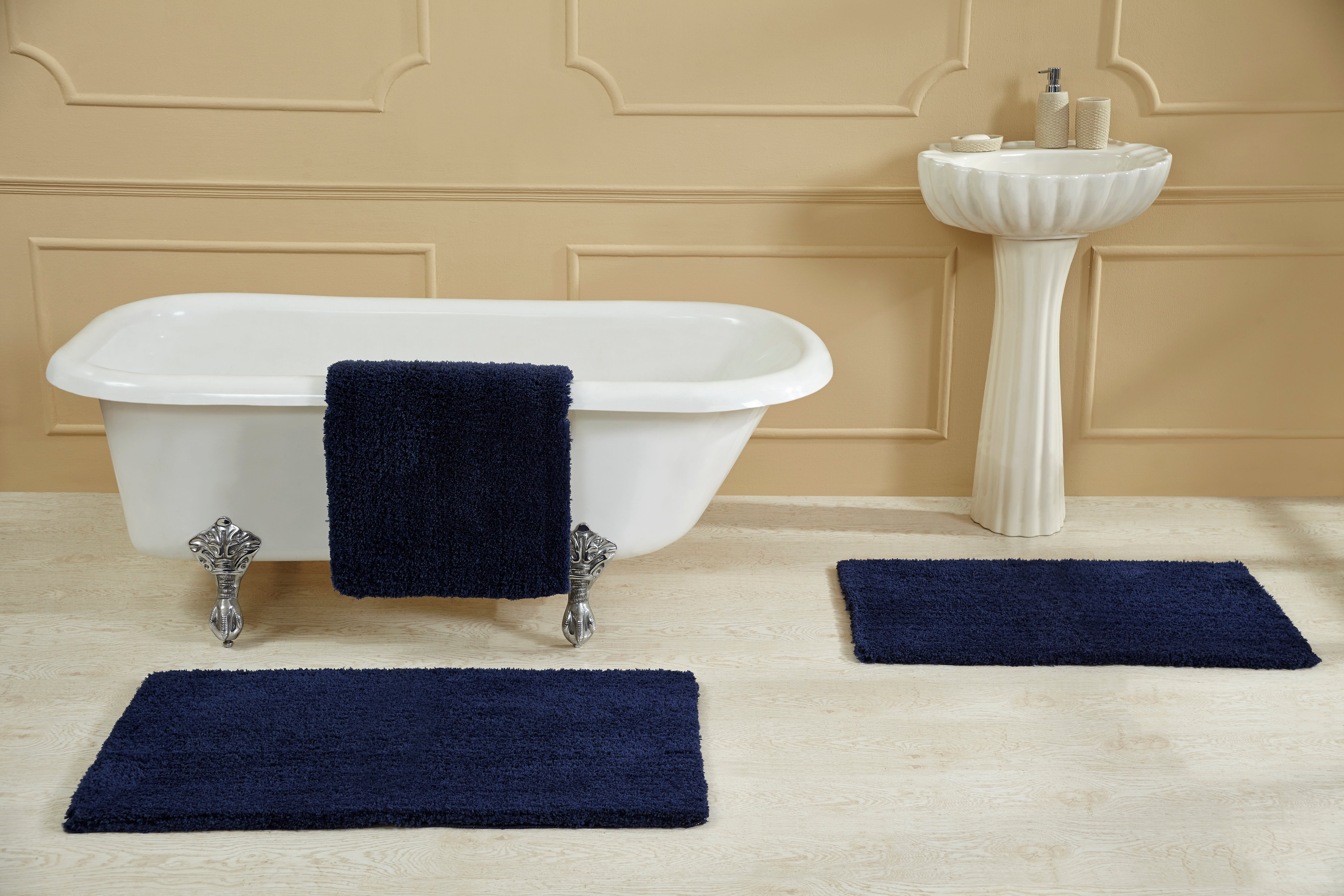 Better Trends Micro Collection Bath Mats - Soft Rug, Plush Rug, Absorbent Bath Mat, Tufted Rug, 100% Polyester Rug For Bathroom Floor, Shower & Sink - 24' X 40' Rug, Navy