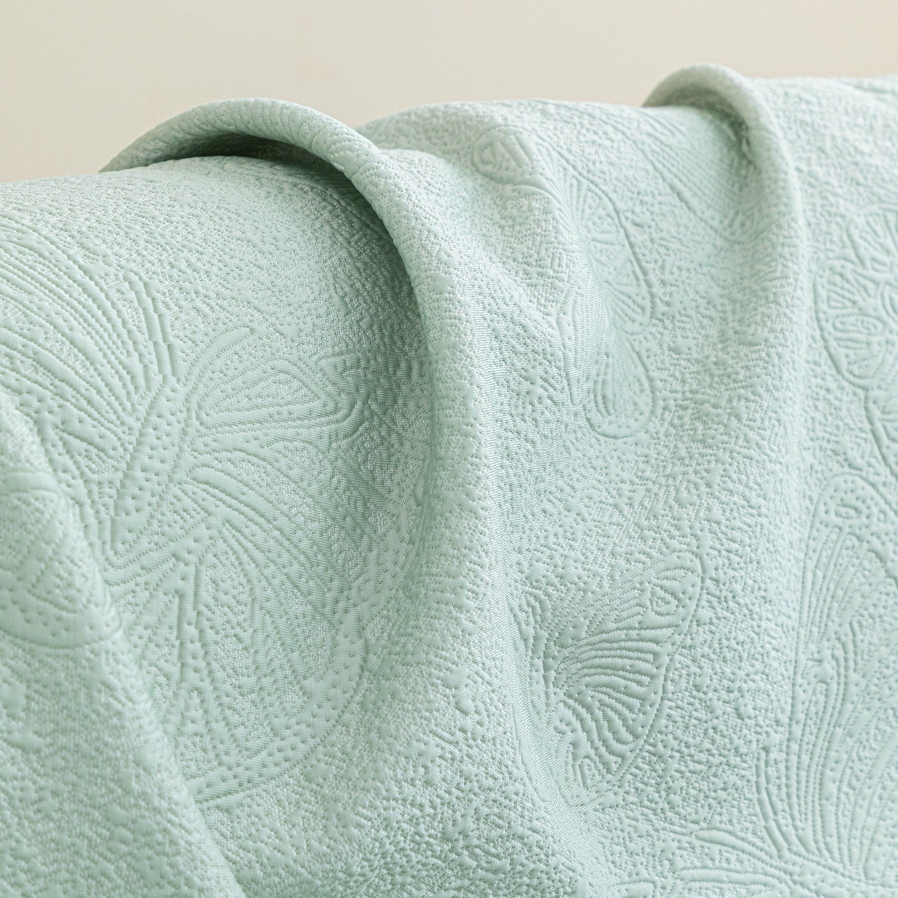 Cooling Embossed Botanical Couch Cover, Soft Ice Silk Furniture Protector for Sofa