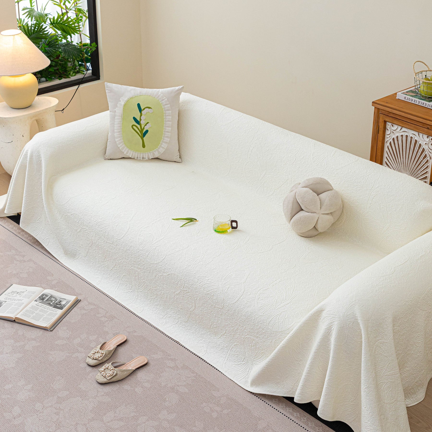 Cooling Embossed Botanical Couch Cover, Soft Ice Silk Furniture Protector for Sofa