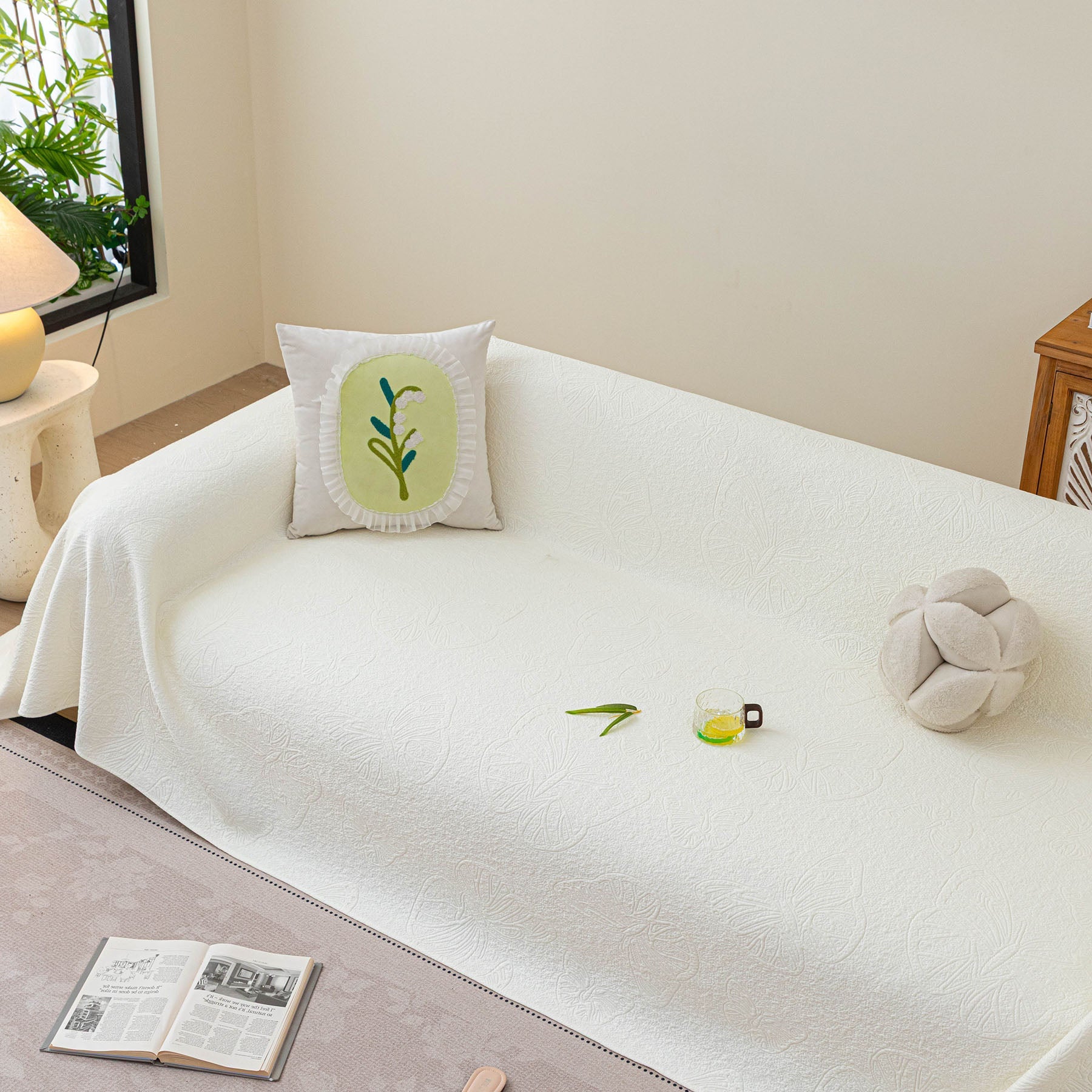 Cooling Embossed Botanical Couch Cover, Soft Ice Silk Furniture Protector for Sofa