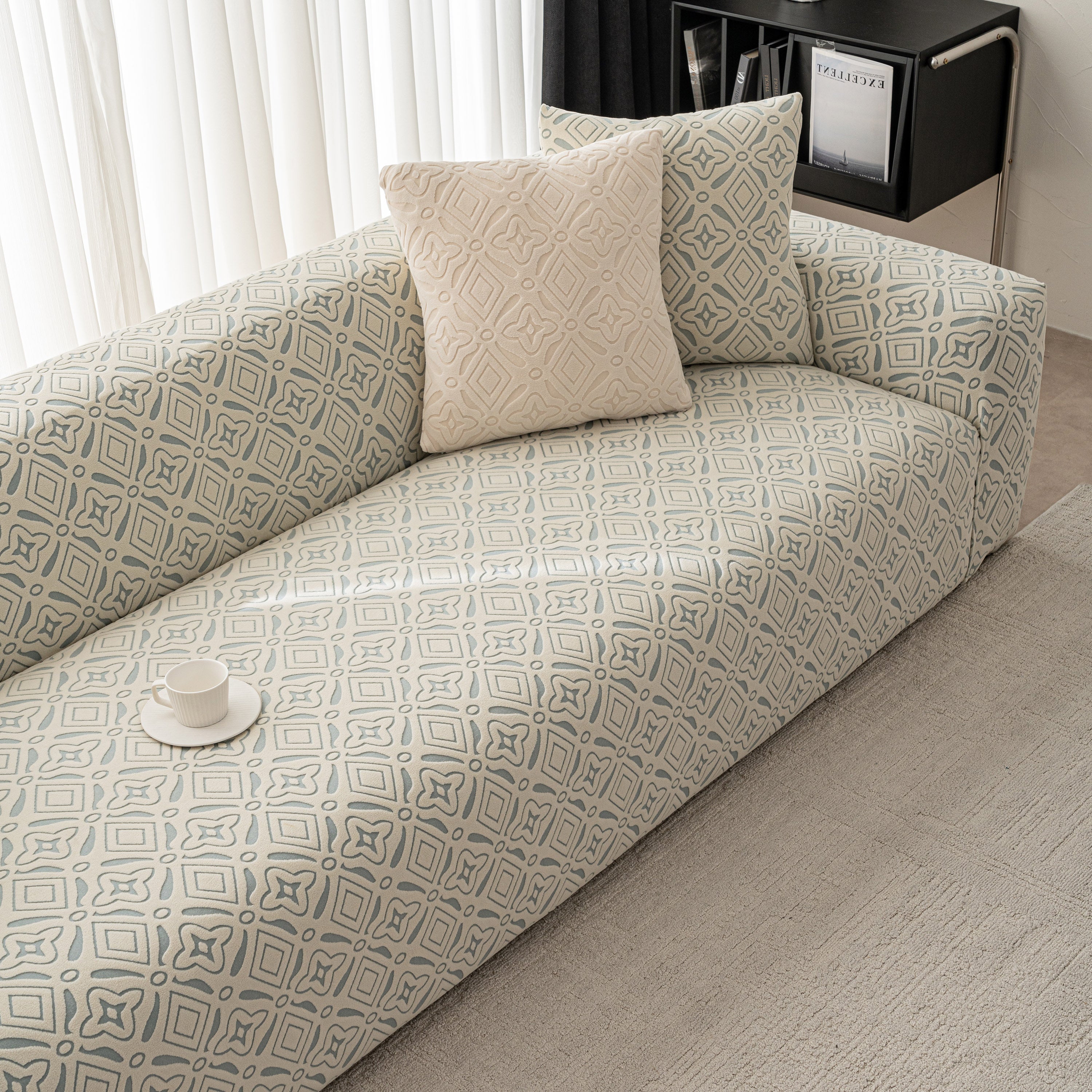 3D Jacquard Geometric Sofa Cover, High Stretch Soft Polar Fleece Slipcover for Couch