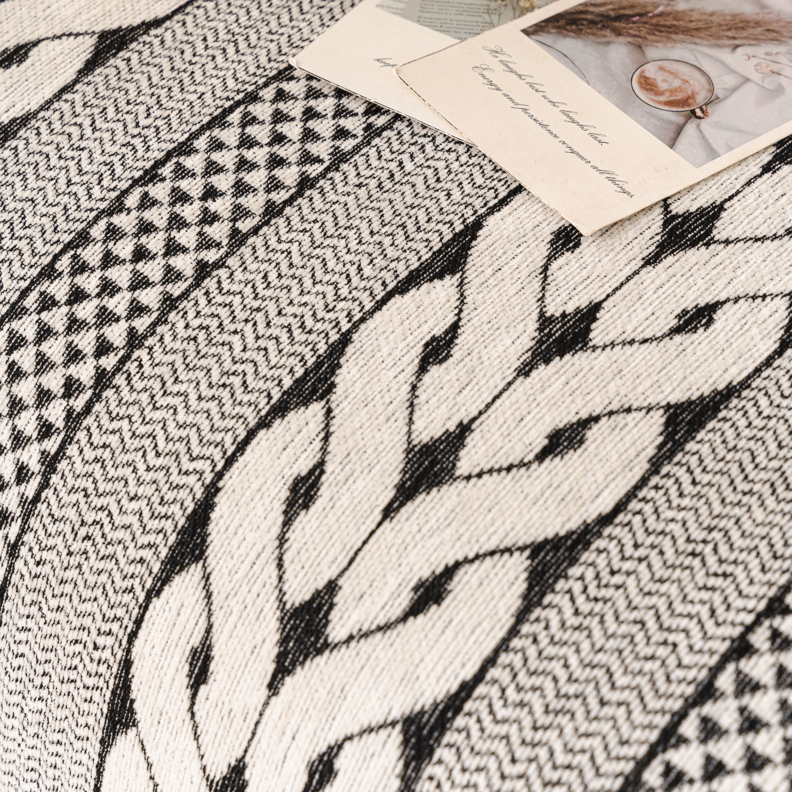 Sofa Cover Blanket Throw with Tassels, Decorative Furniture Protector for Dogs/Pets