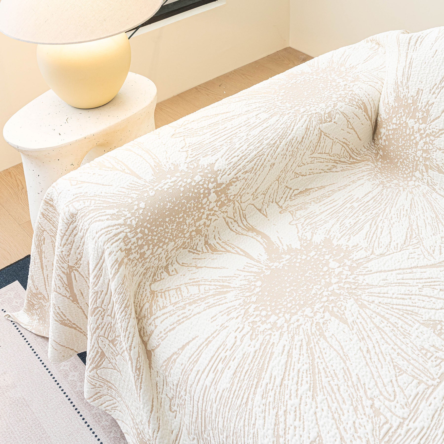 Cooling Botanical Jacquard Couch Cover Decorative Furniture Cover for Loveseat & Sofas
