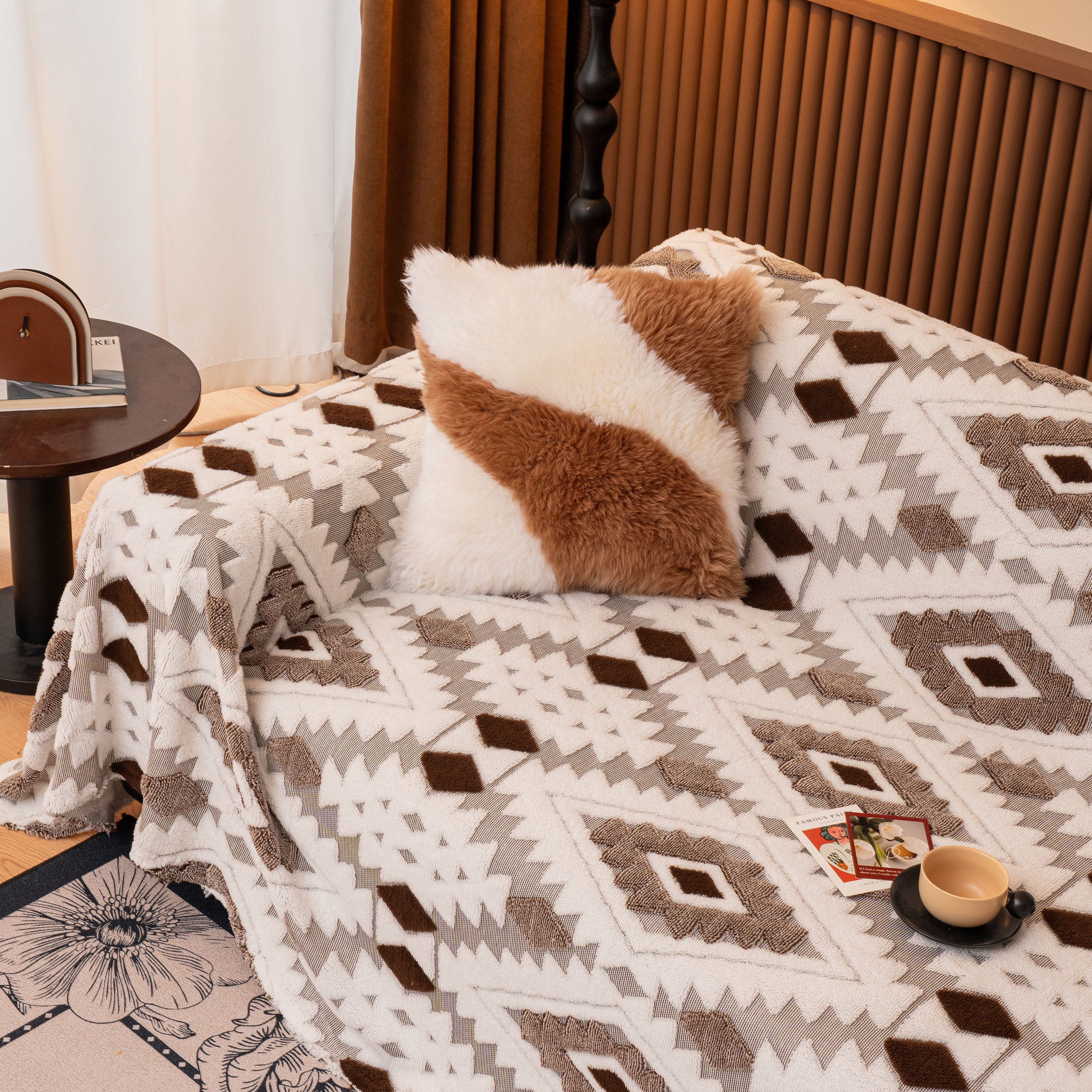 Bohemian Tufted Sofa Cover, Soft Sherpa Fleece Throw Blanket with 3D Aztec Geometric