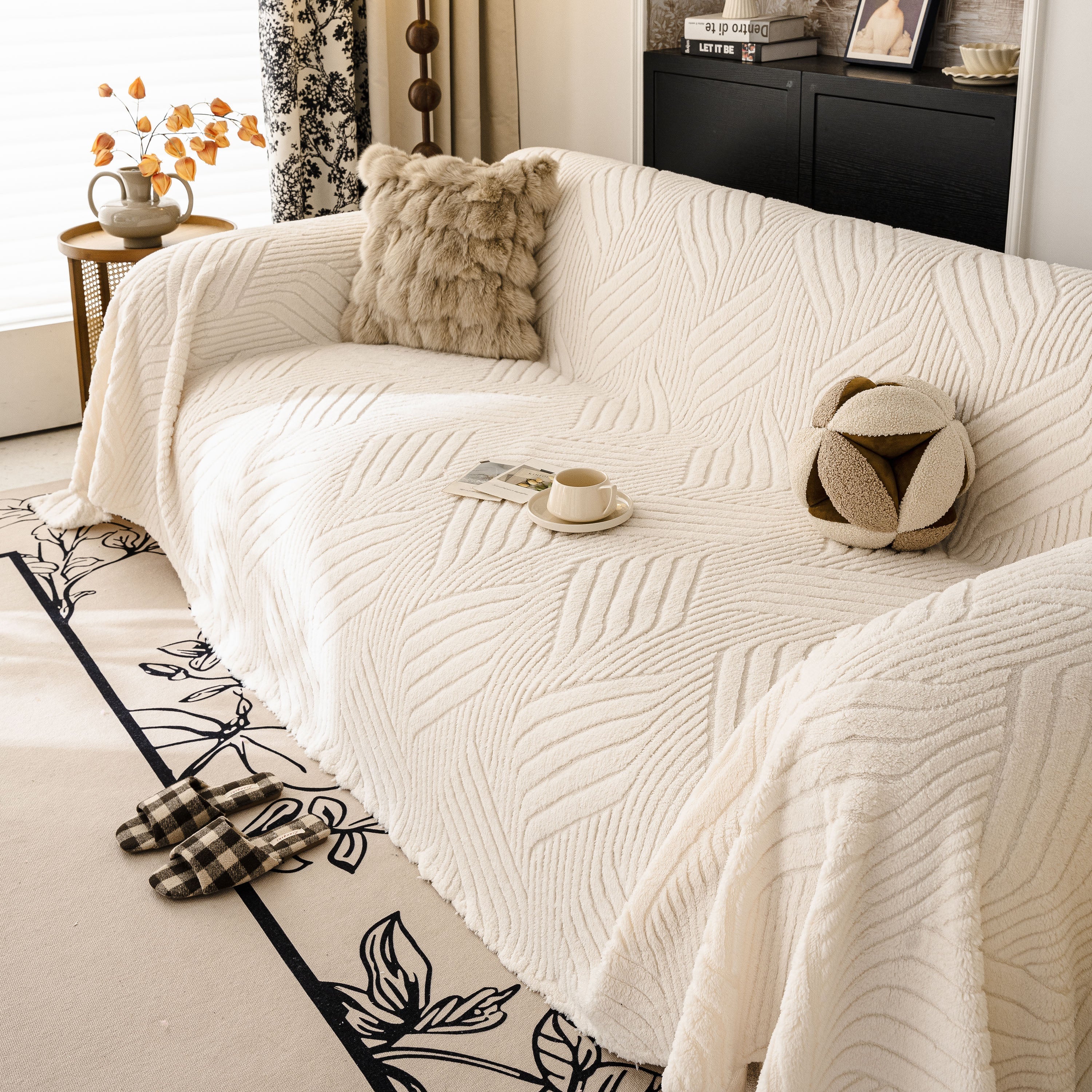 Plush Fleece Washable Sofa Throw Blanket, Soft & Cozy Furniture Protector for Couch