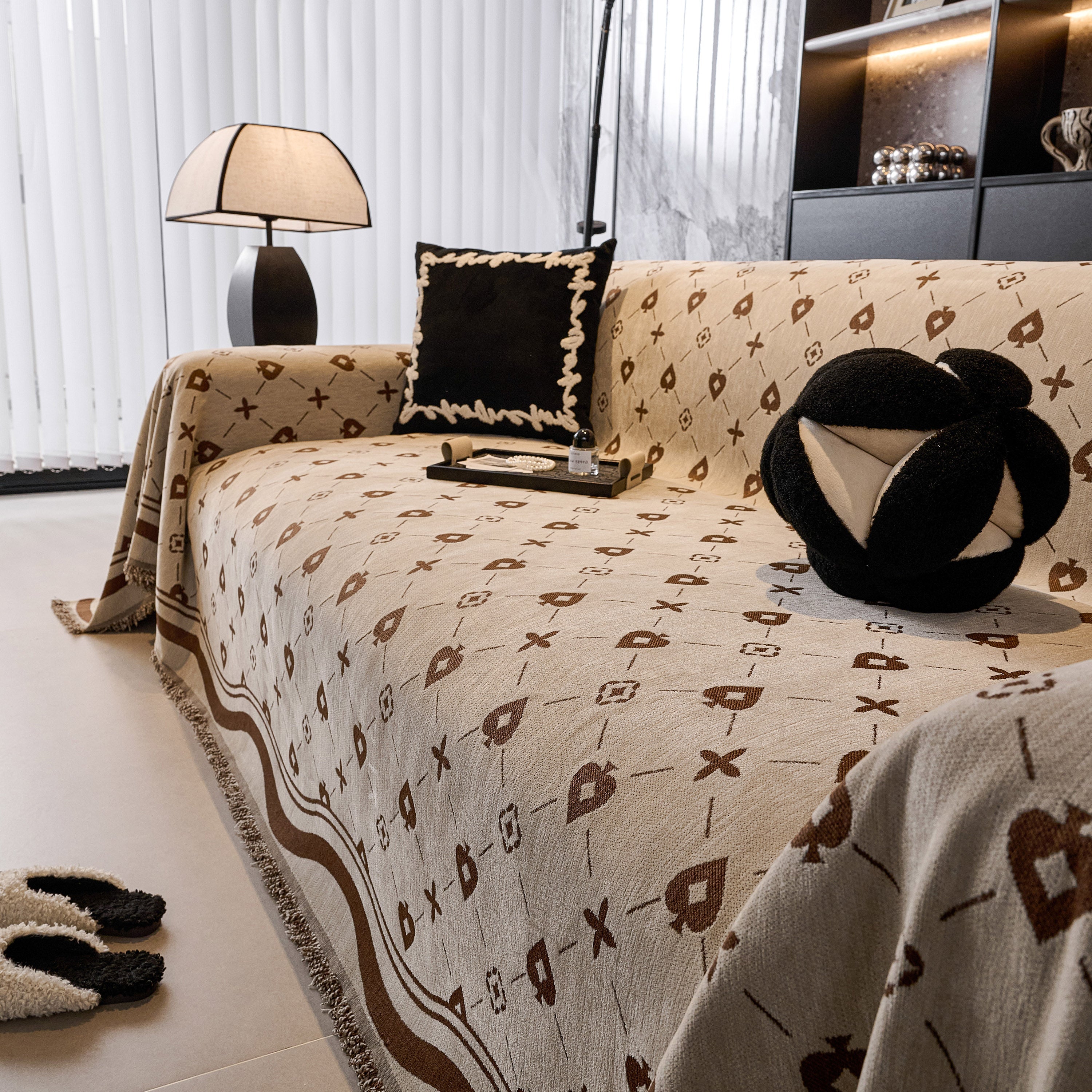 Chenille Jacquard Sofa Throw Cover Blanket, Luxury Thick Woven Couch Cover for Sofa