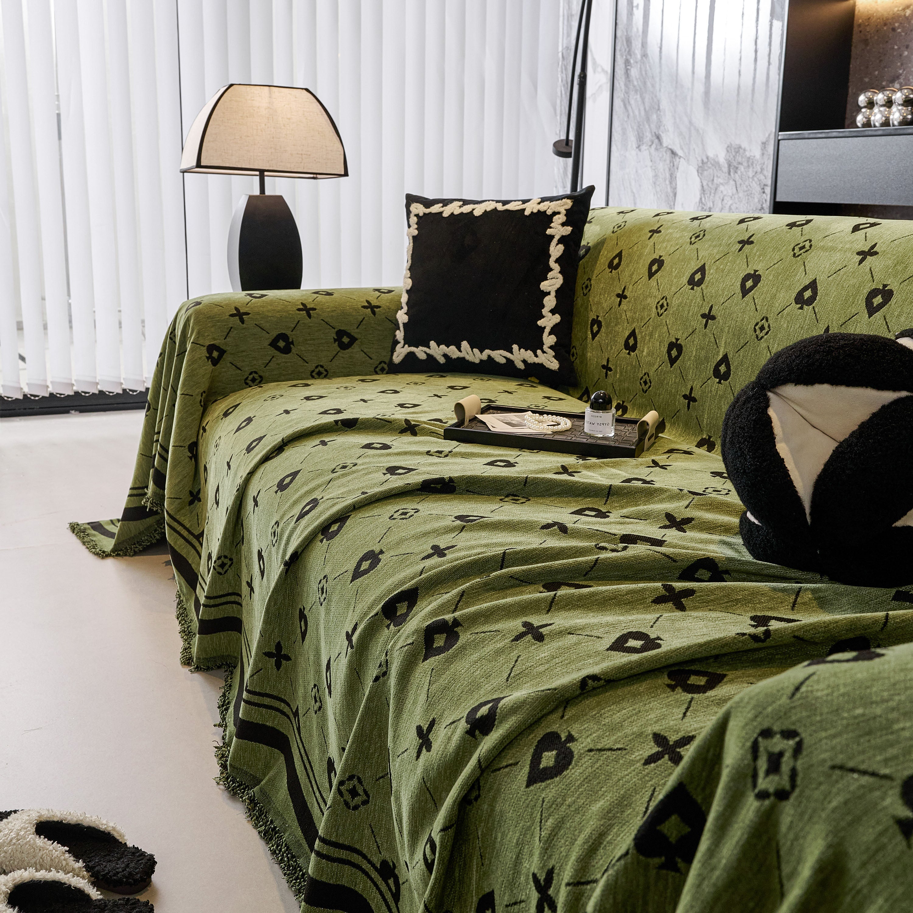 Chenille Jacquard Sofa Throw Cover Blanket, Luxury Thick Woven Couch Cover for Sofa