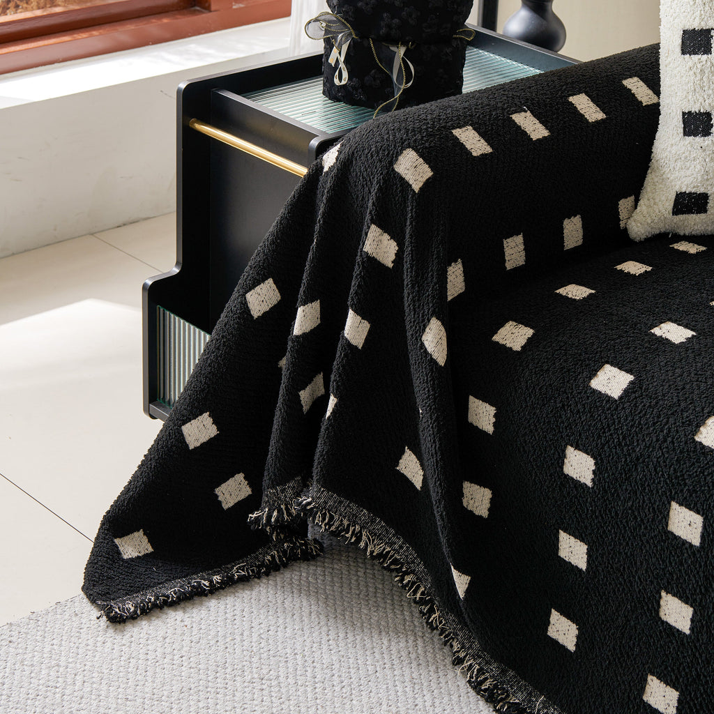 Sofa Throw Blanket with Woven Geometric Pattern & Tassels, Soft & Thick Couch Cover