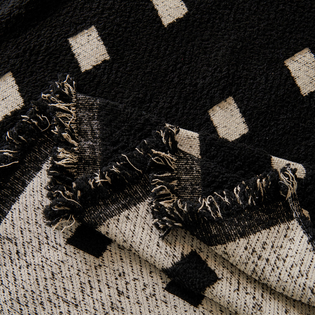 Sofa Throw Blanket with Woven Geometric Pattern & Tassels, Soft & Thick Couch Cover