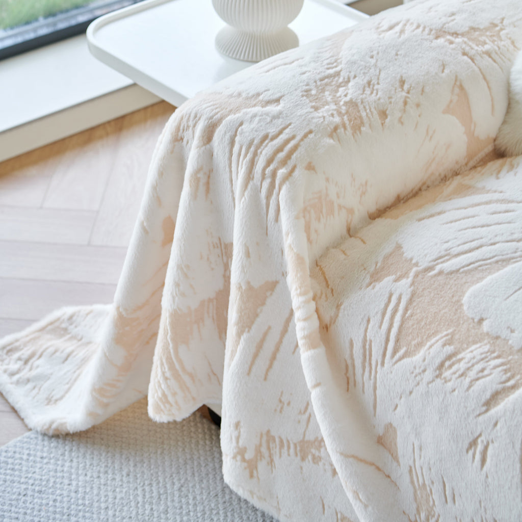 Plush Faux Fur Warm Sofa Cover with Waves Jacquard Textured Throw Blankets for Couch