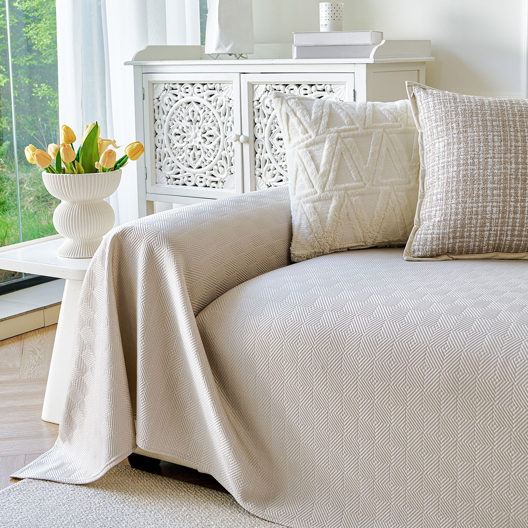 Cooling Ice Silk Soft Sofa Cover Blanket, Woven Geometric Textured Modern Couch Cover