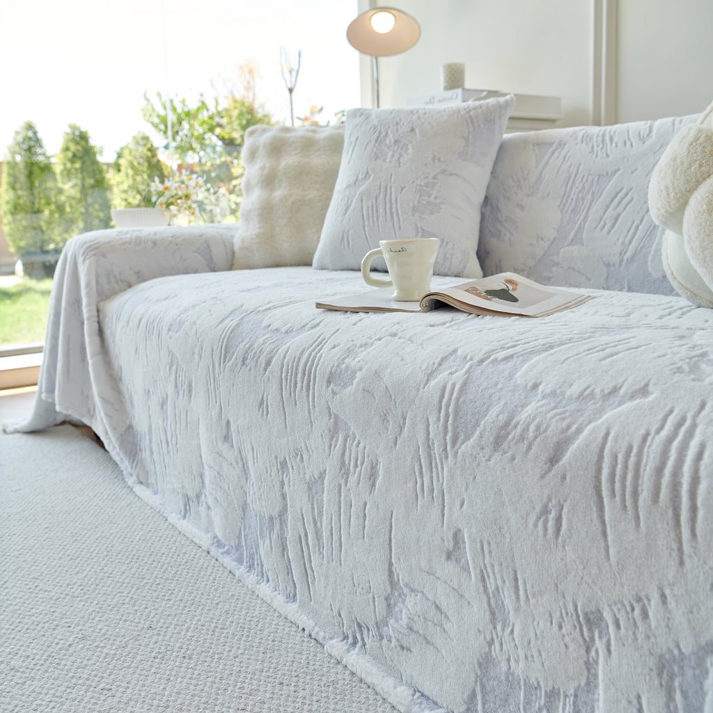 Plush Faux Fur Warm Sofa Cover with Waves Jacquard Textured Throw Blankets for Couch