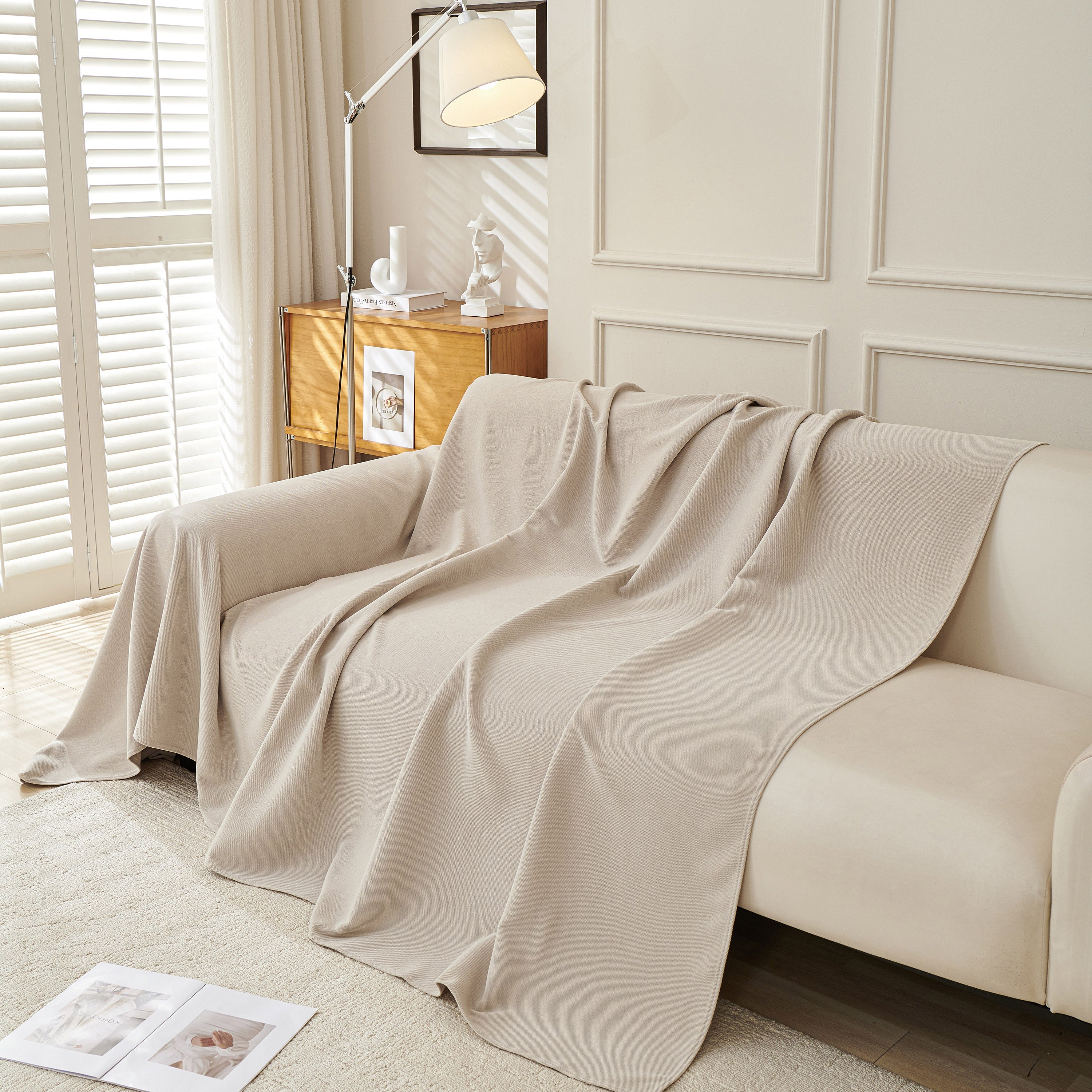 Waterproof Scratch Proof Sofa Protector Throw Blanket, Couch Cover for Pets & Kids