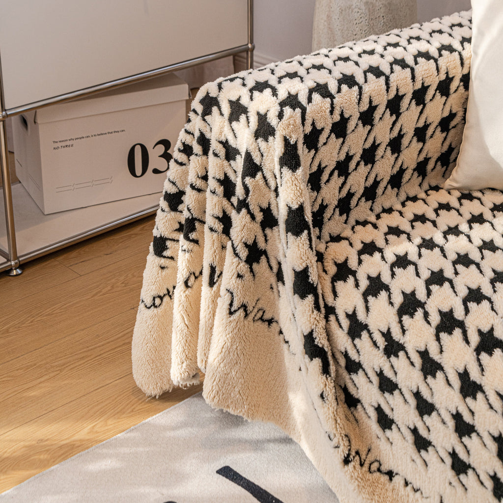 Jacquard Plush Houndstooth Sofa Throw Cover, Cover Throws for Sofas, Stylish Living Room Throws