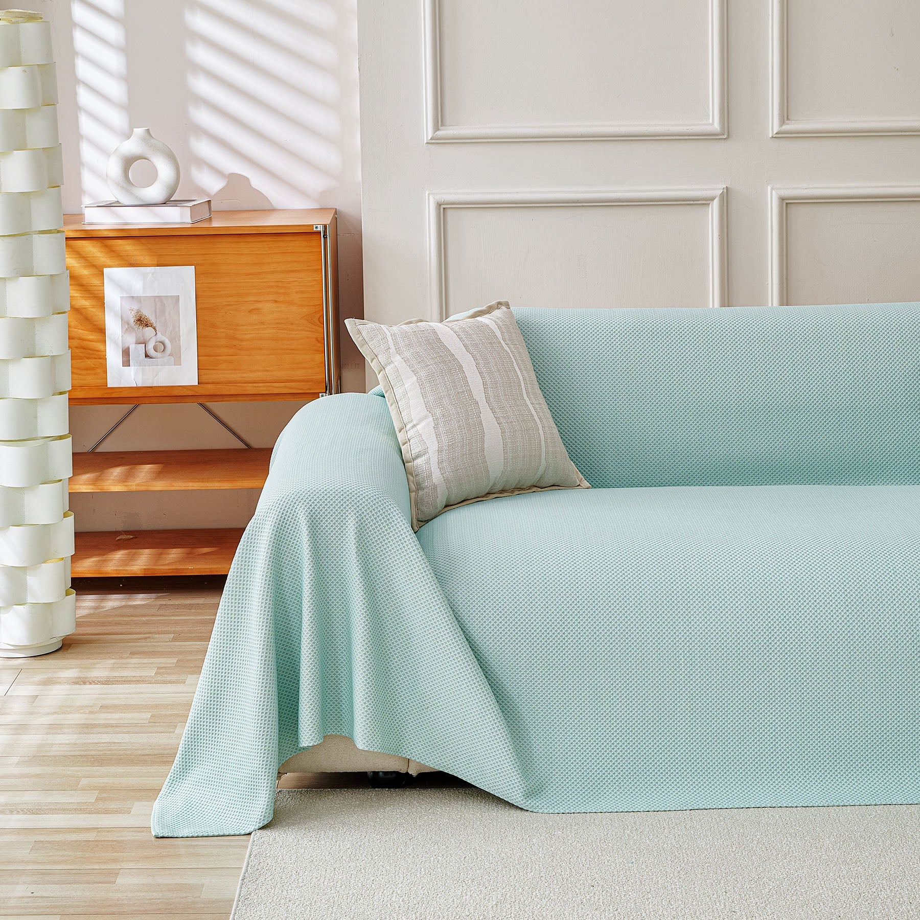 Cooling Ice Silk Knit Couch Cover, Breathable Pet Friendly Soft Throw Cover for Sofas