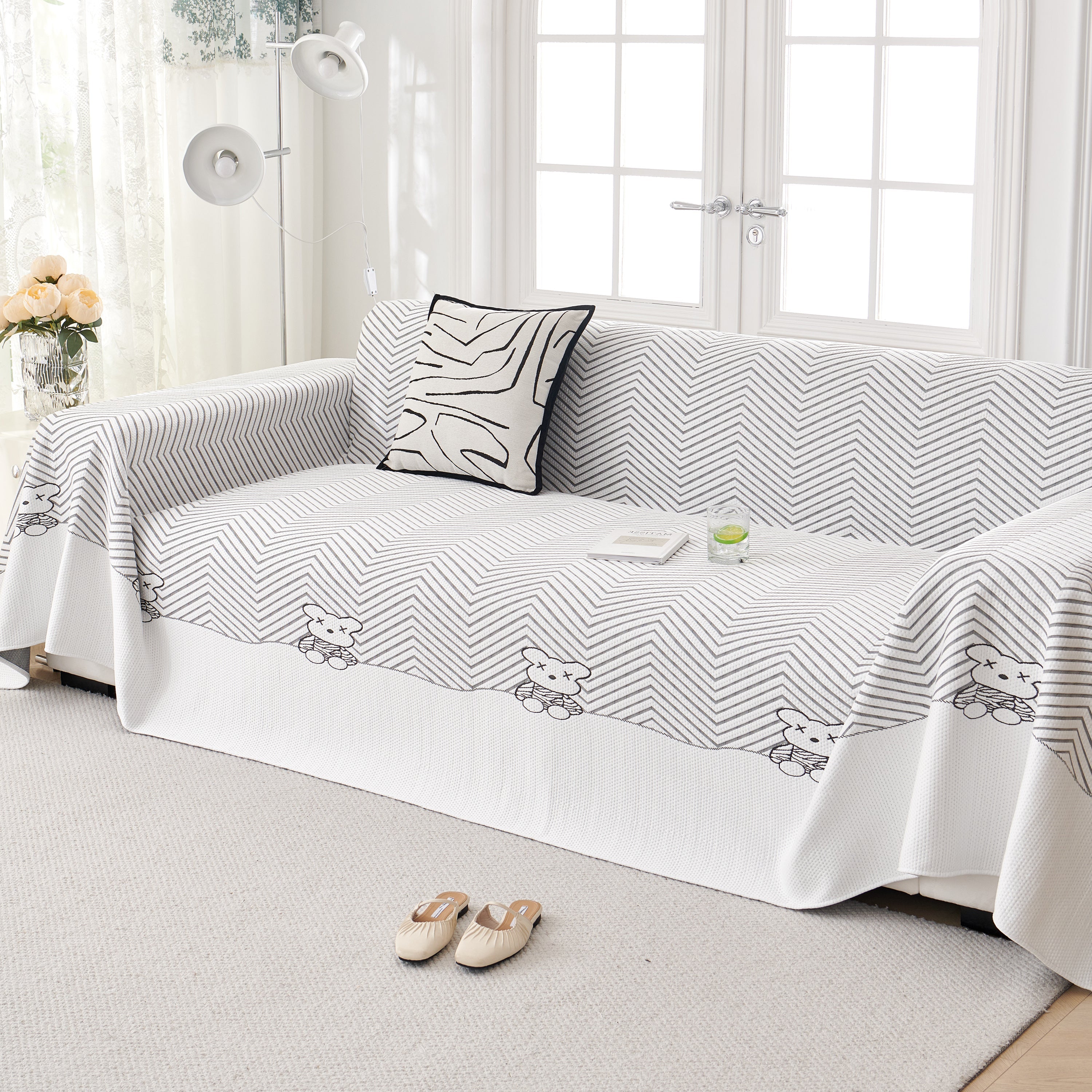 Cool Summer Blanket for Couches Soft Comfy Lightweight Cooling Sofa Blankets Cover