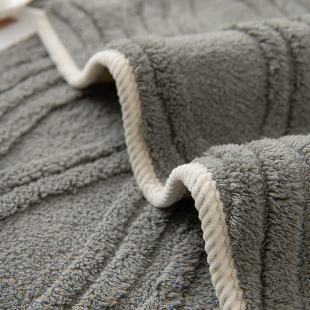 Winter Thickened Non-slip Blanket, Three-Dimensional Embossed Cotton Velvet Sofa Cover
