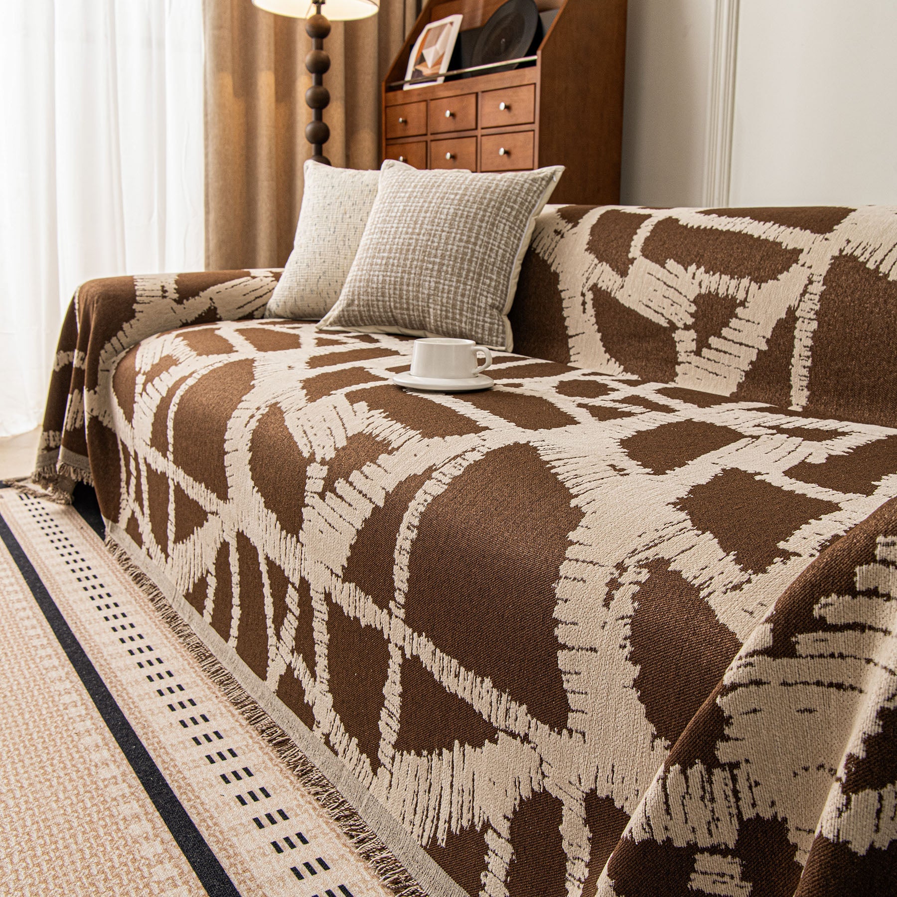 Modern Chenille Bold Abstract Pattern Sofa Cover, Artistic Decorative Furniture Cover