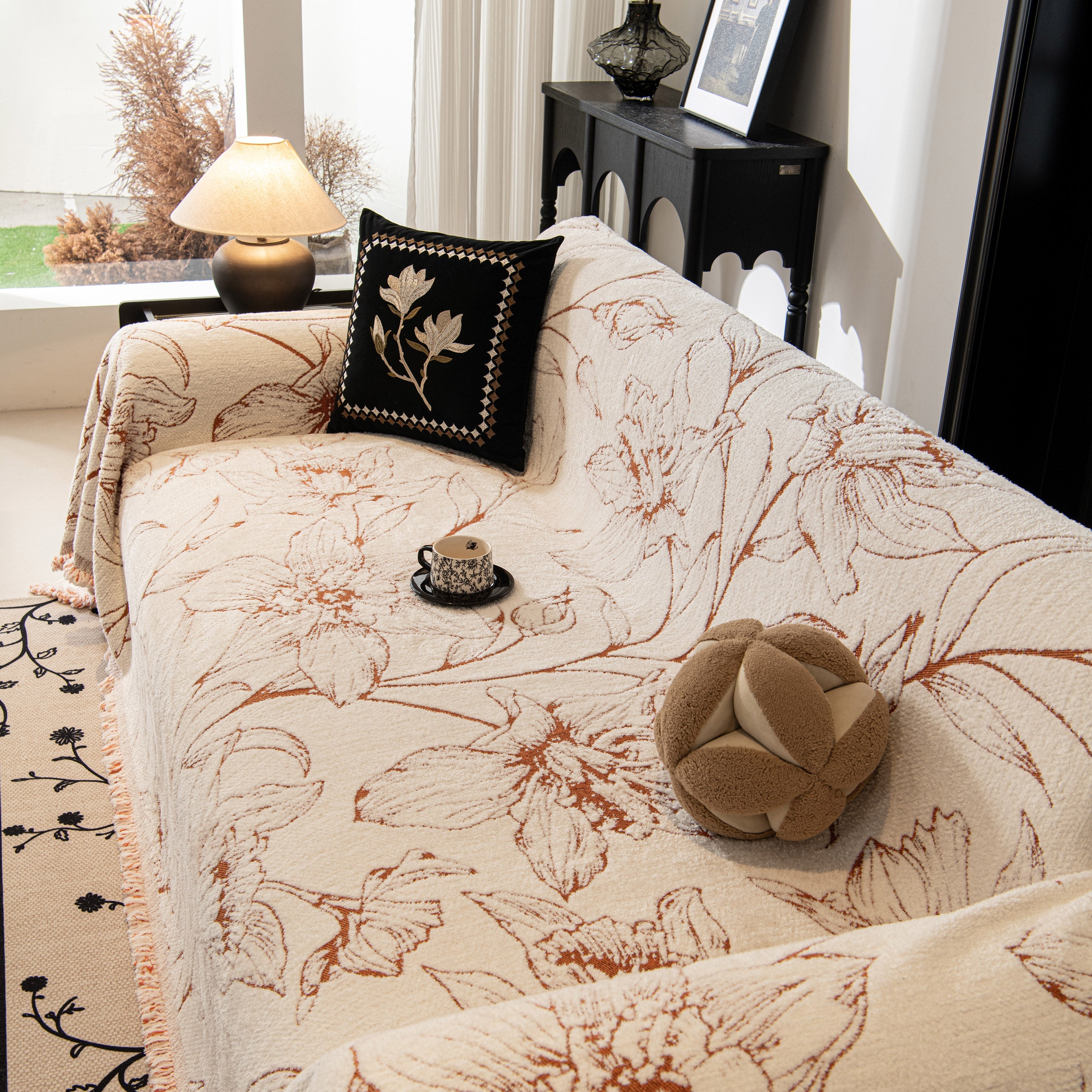 Large Floral Sofa Cover Throw Blanket, Plush Jacquard Non-Shedding Couch Cover for Pets