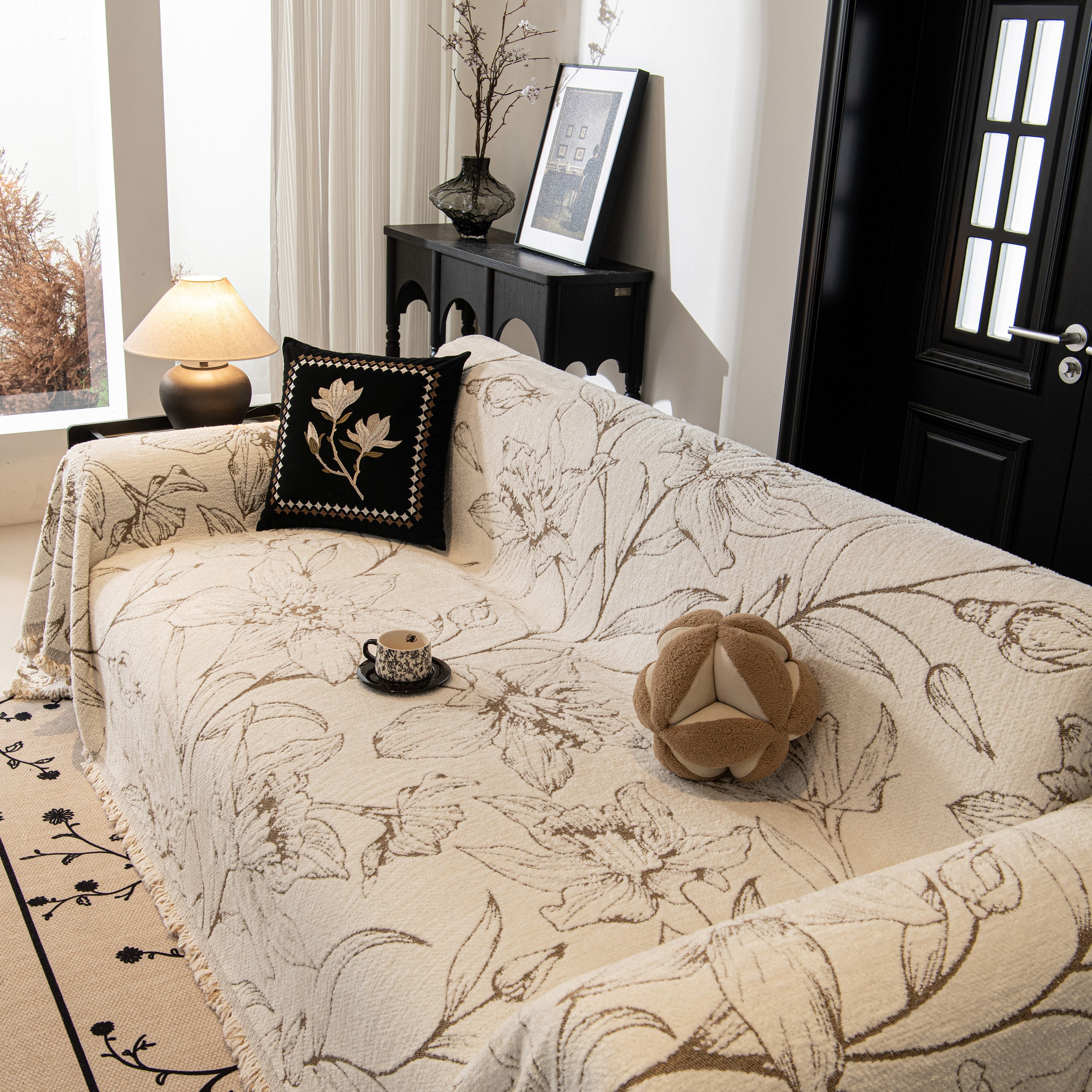 Large Floral Sofa Cover Throw Blanket, Plush Jacquard Non-Shedding Couch Cover for Pets