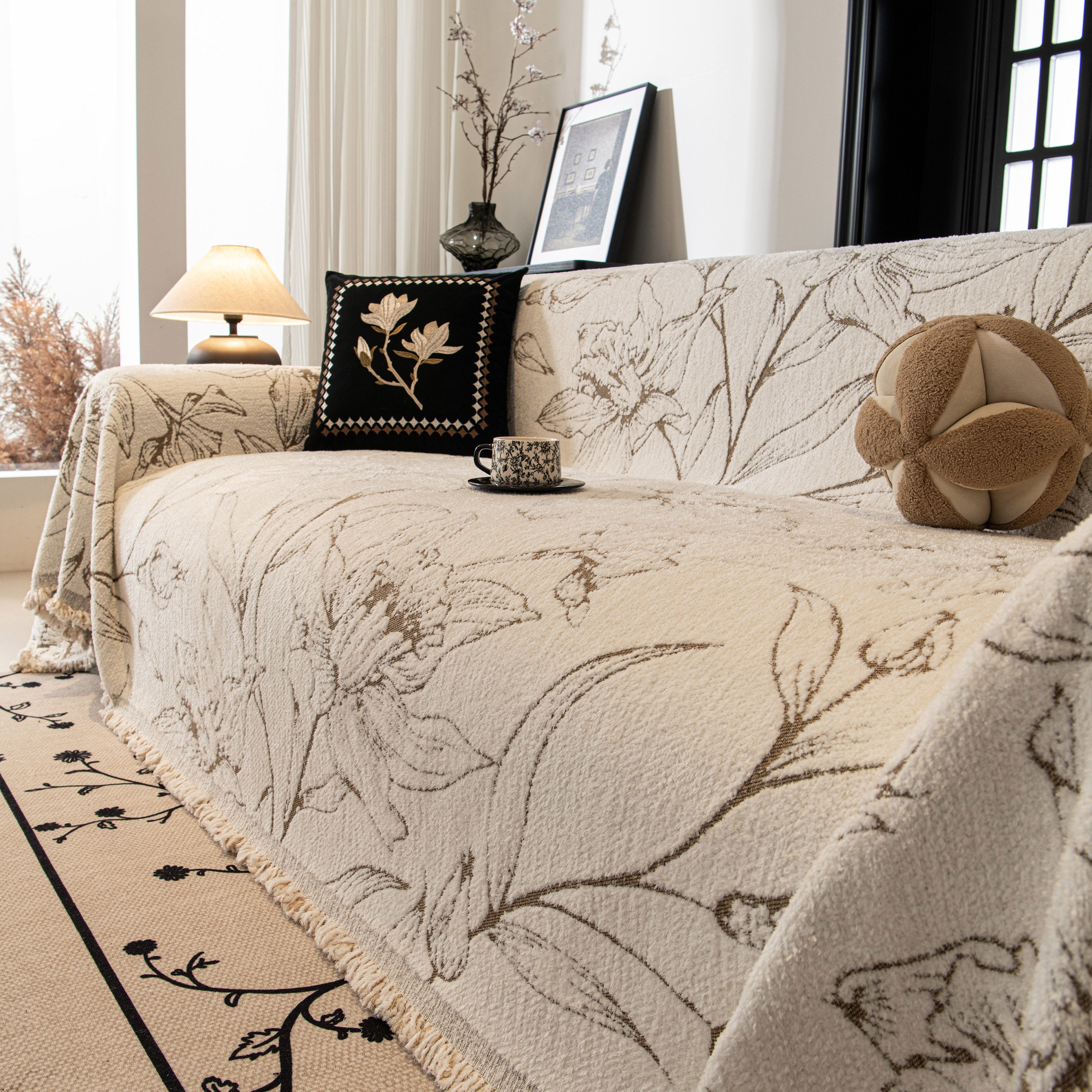 Large Floral Sofa Cover Throw Blanket, Plush Jacquard Non-Shedding Couch Cover for Pets