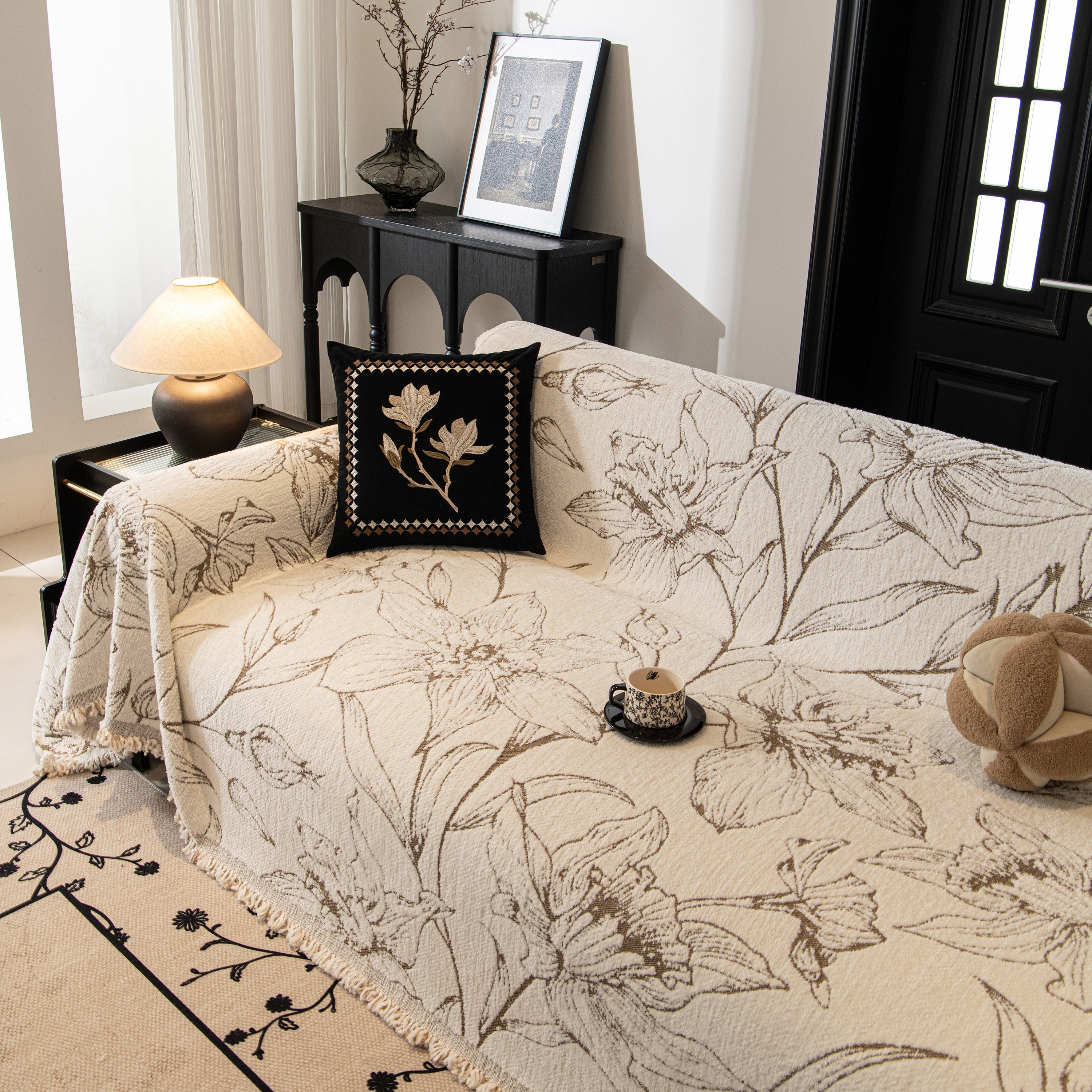 Large Floral Sofa Cover Throw Blanket, Plush Jacquard Non-Shedding Couch Cover for Pets