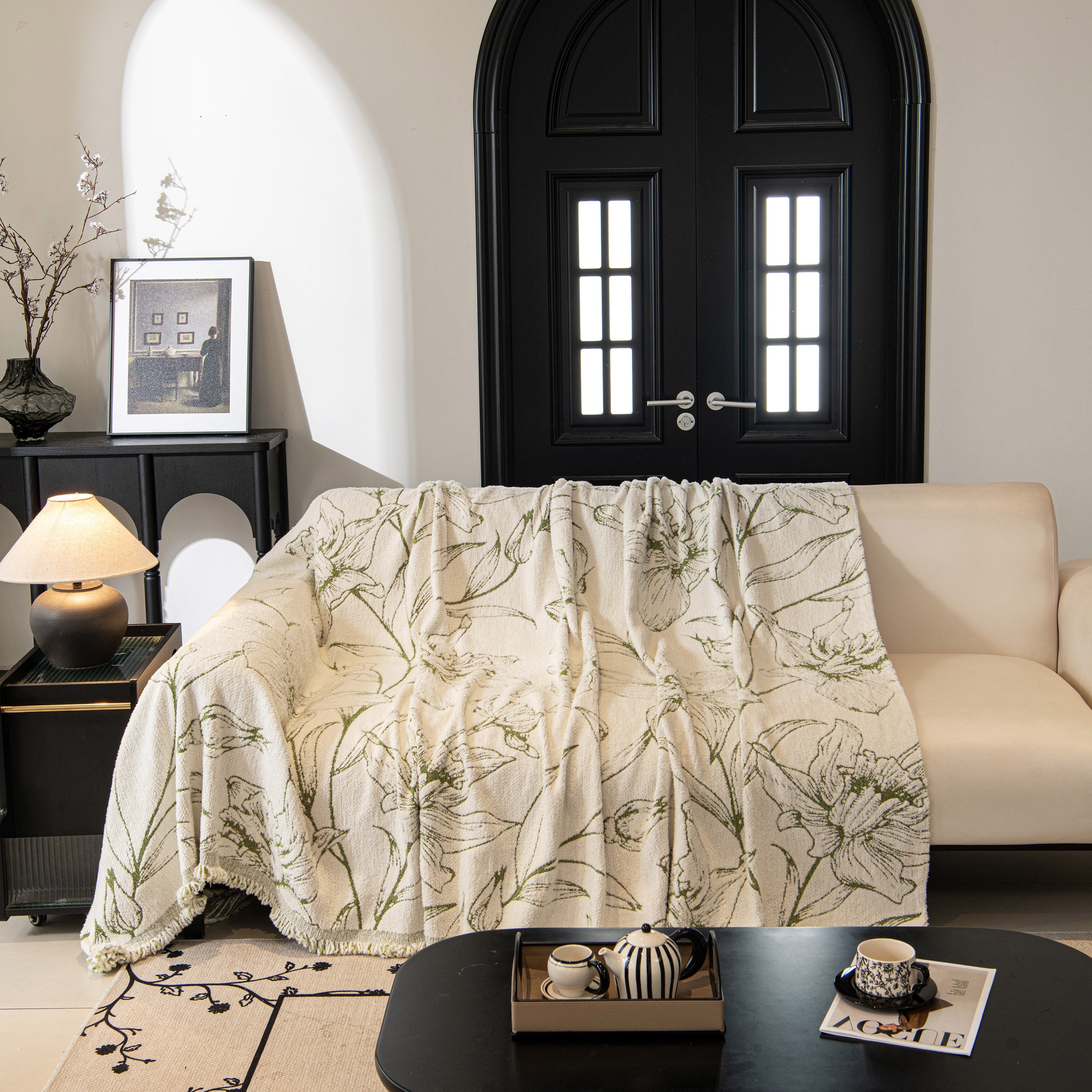 Large Floral Sofa Cover Throw Blanket, Plush Jacquard Non-Shedding Couch Cover for Pets