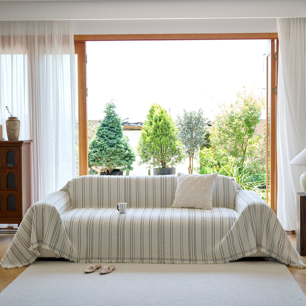 Vintage-Inspired Striped Blankets for Couch Covers Luxury Couch Throw Cover with Timeless Elegance