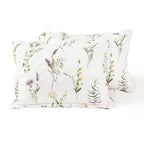 Full/Queen Scallop Edge Floral Lightweight 3 Piece Quilt Set