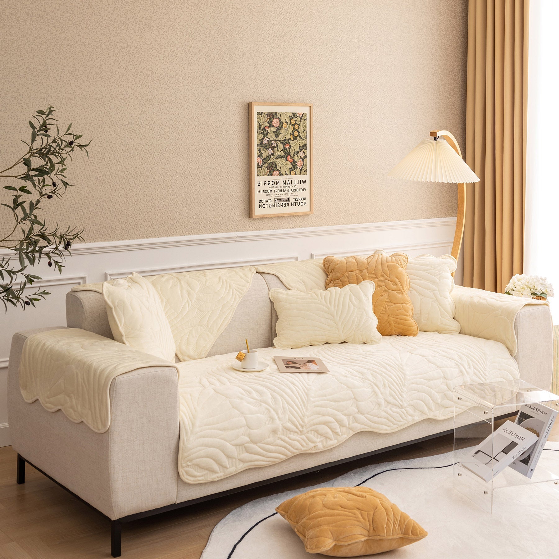 Soft Velvet Plush Non-Slip Sofa Cover Quilted Palm Leaves Sofa Seat Pad for Kids and Pets