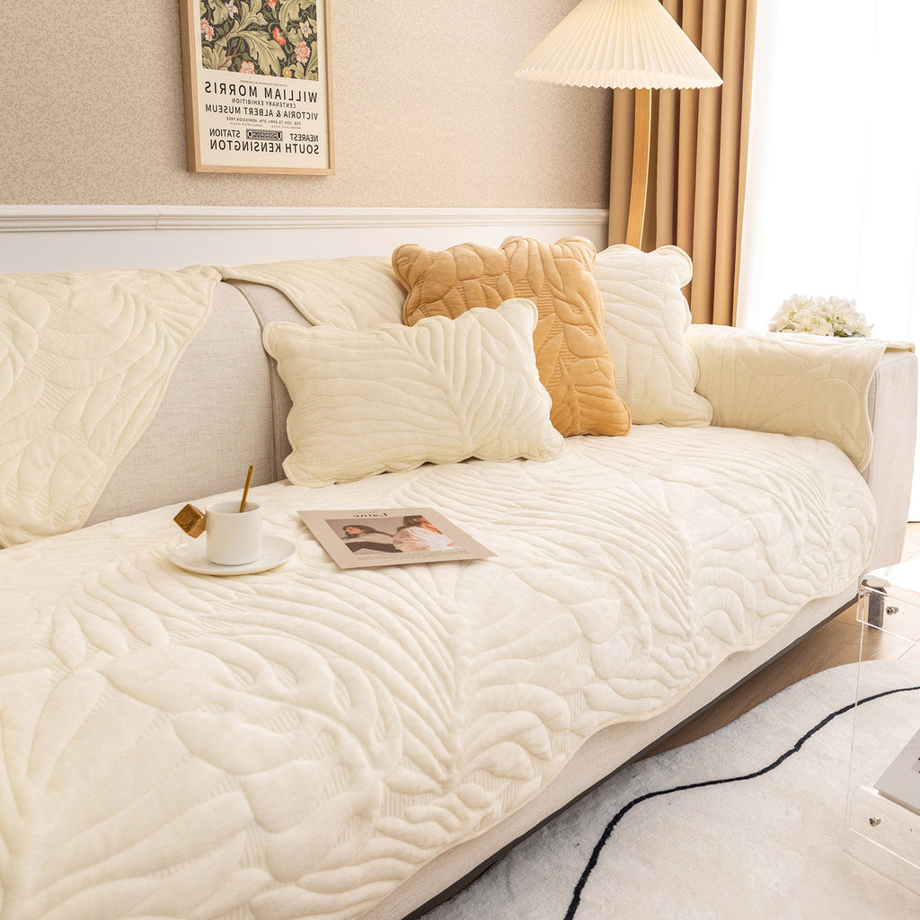 Soft Velvet Plush Non-Slip Sofa Cover Quilted Palm Leaves Sofa Seat Pad for Kids and Pets