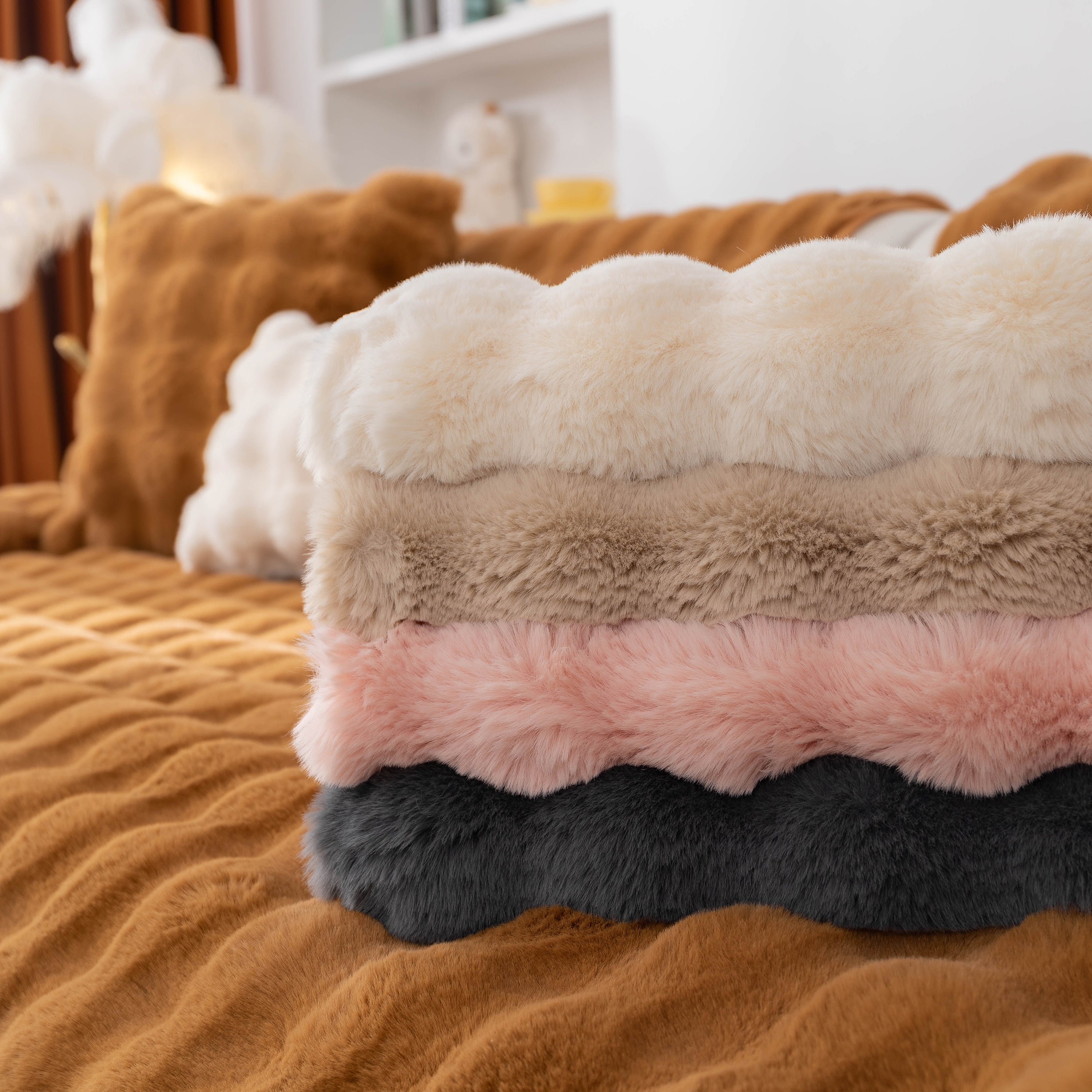 Thick Sofa Seat Pad Solid Color Faux Fur Fluffy Sofa Cushion Non-Slip Couch Covers