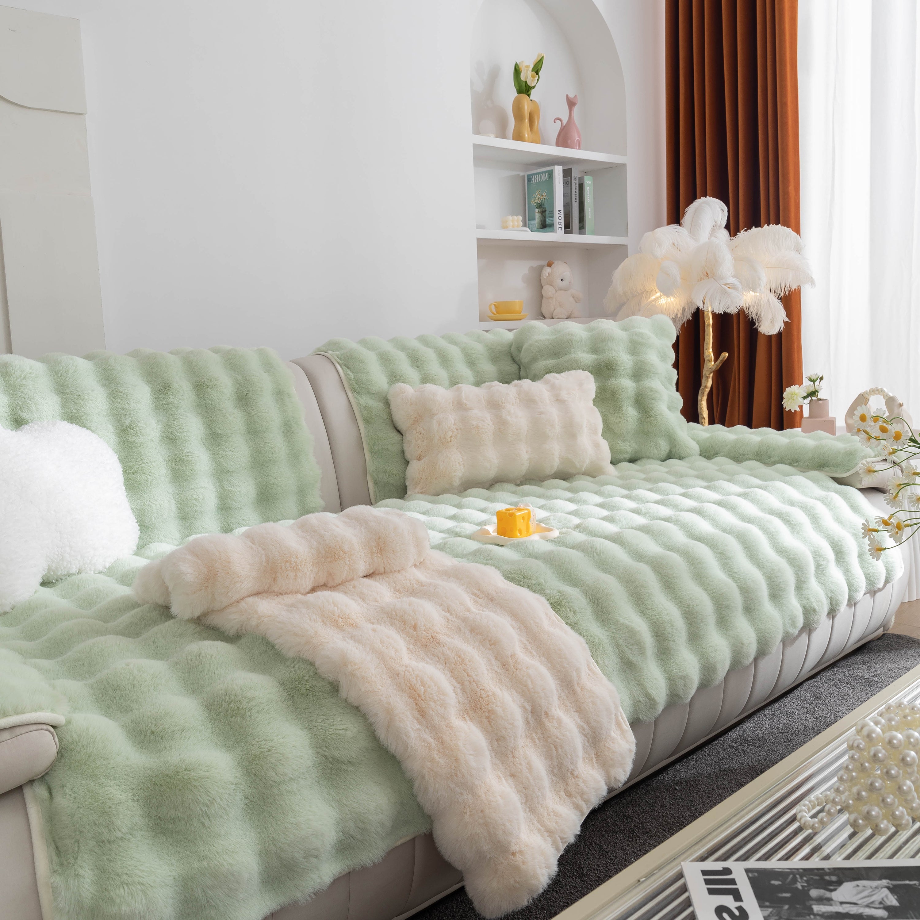 Thick Sofa Seat Pad Solid Color Faux Fur Fluffy Sofa Cushion Non-Slip Couch Covers