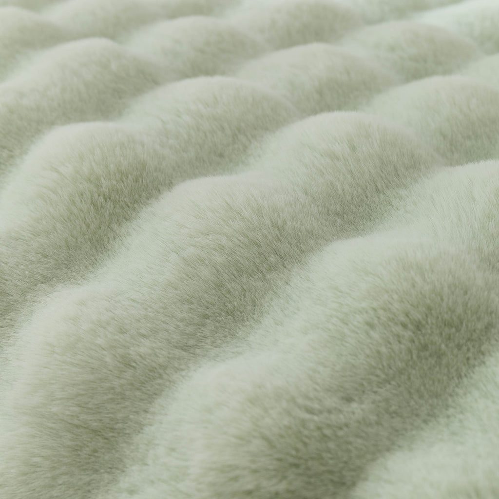 Thick Sofa Seat Pad Solid Color Faux Fur Fluffy Sofa Cushion Non-Slip Couch Covers