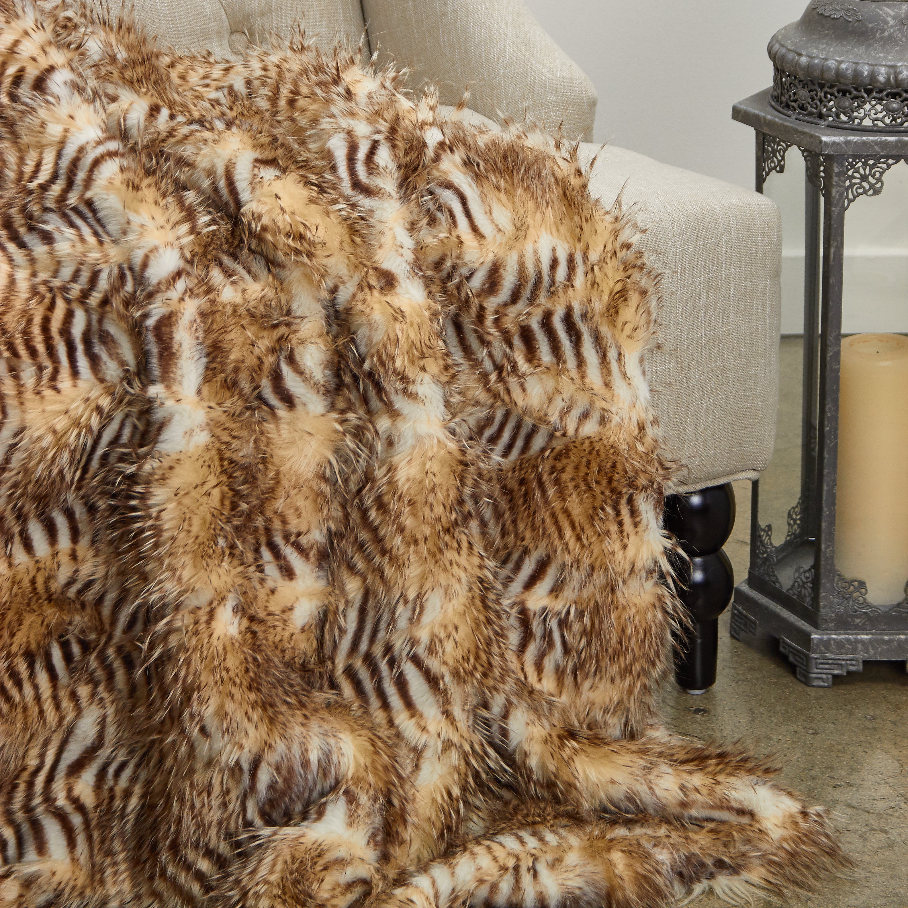 Plutus Porcupine Beige Faux Fur Luxury Throw Throw 36W X 60L