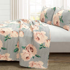 King Size Polyester Black White Striped Rose Floral 3 Piece Quilt Set