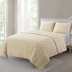 Queen Coastal Beach Starfish Seashells Seahorse Sand Tan 3-Piece Quilt Set